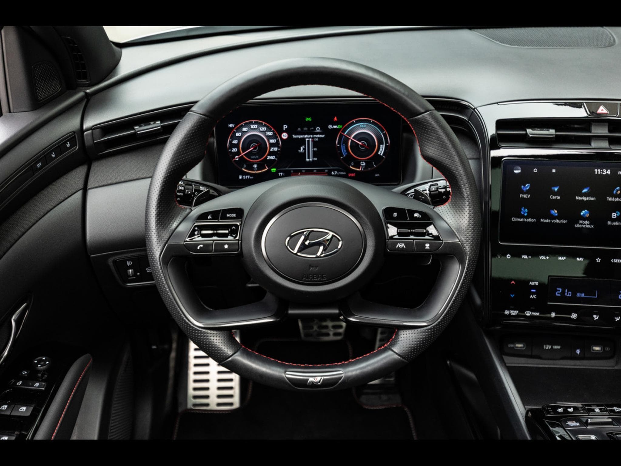Hyundai Tucson 1.6 T-GDI PLUG-IN-HYBRID 265 4WD SHINE N-LINE SENSATION (2024) - Photo 12