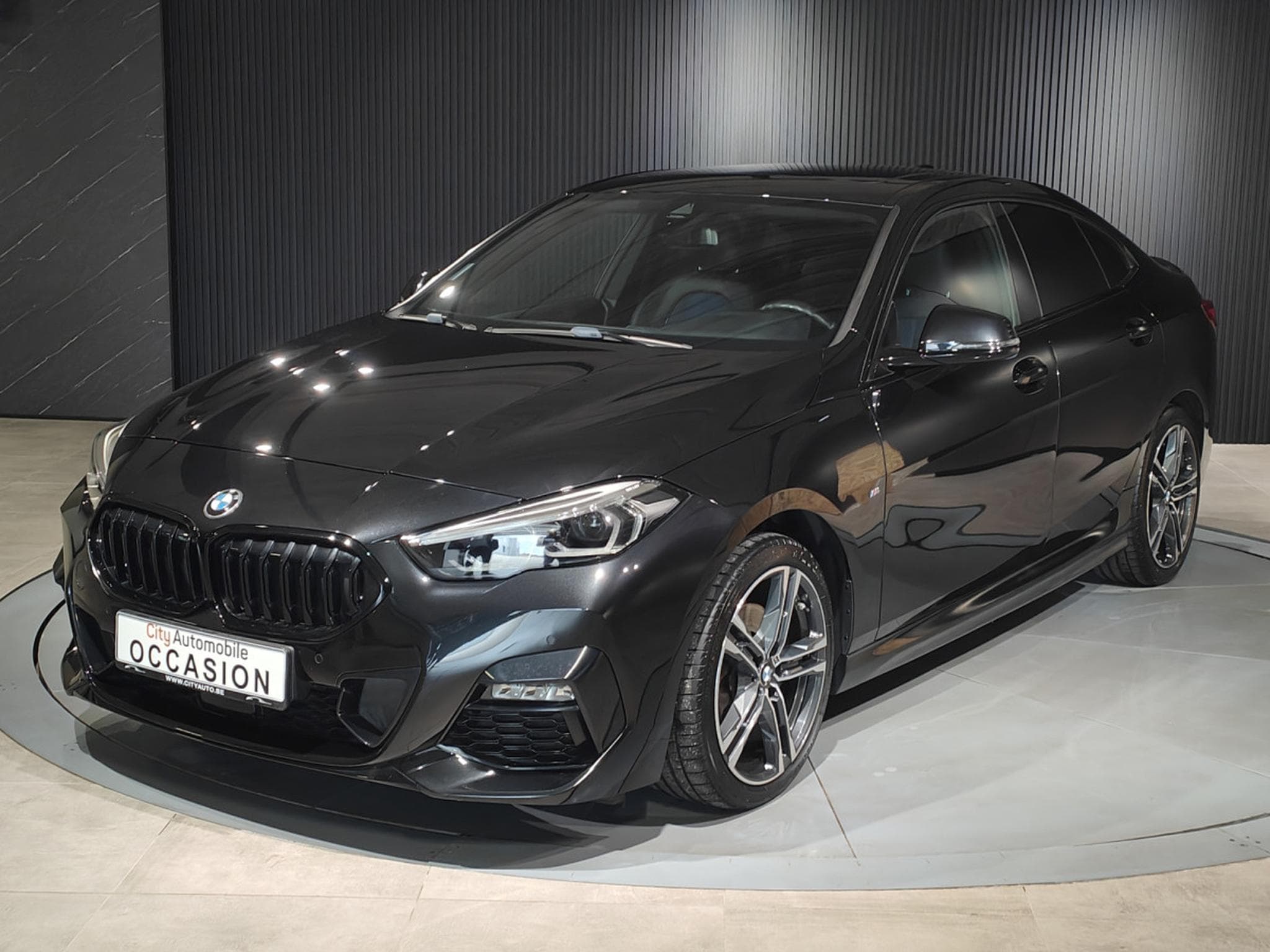 BMW 218 218iA PACK M GPS TOIT OUVRANT CARPLAY BLUETOOTH PHARES LED (2021) - Photo 6