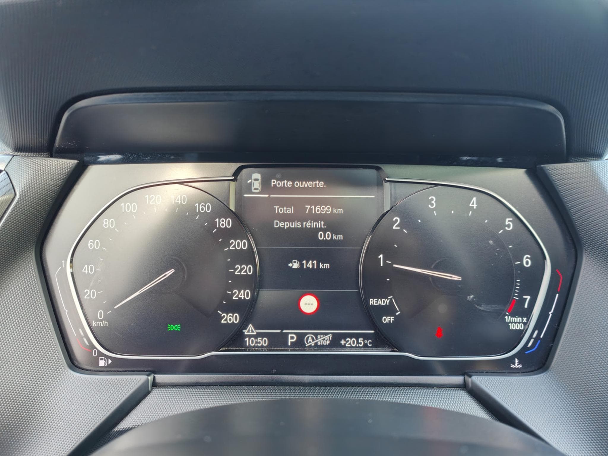 BMW 218 218iA PACK M GPS TOIT OUVRANT CARPLAY BLUETOOTH PHARES LED (2021) - Photo 22