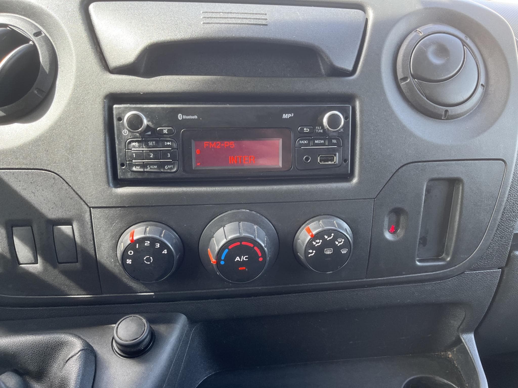 Renault Master Master 2.3dci 96kw Sortimo (2019) - Foto 15