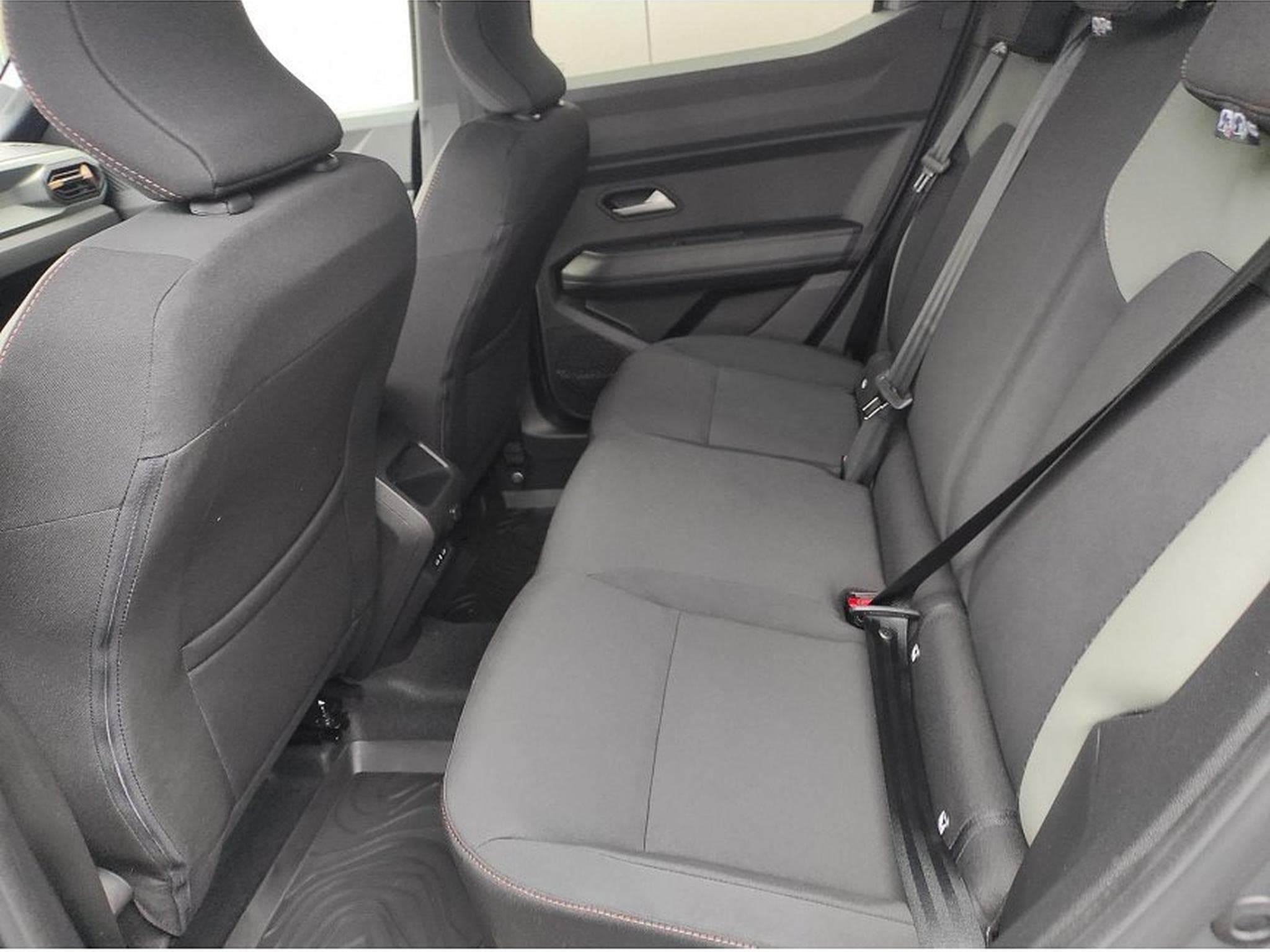 Dacia Duster (2026) - Foto 12