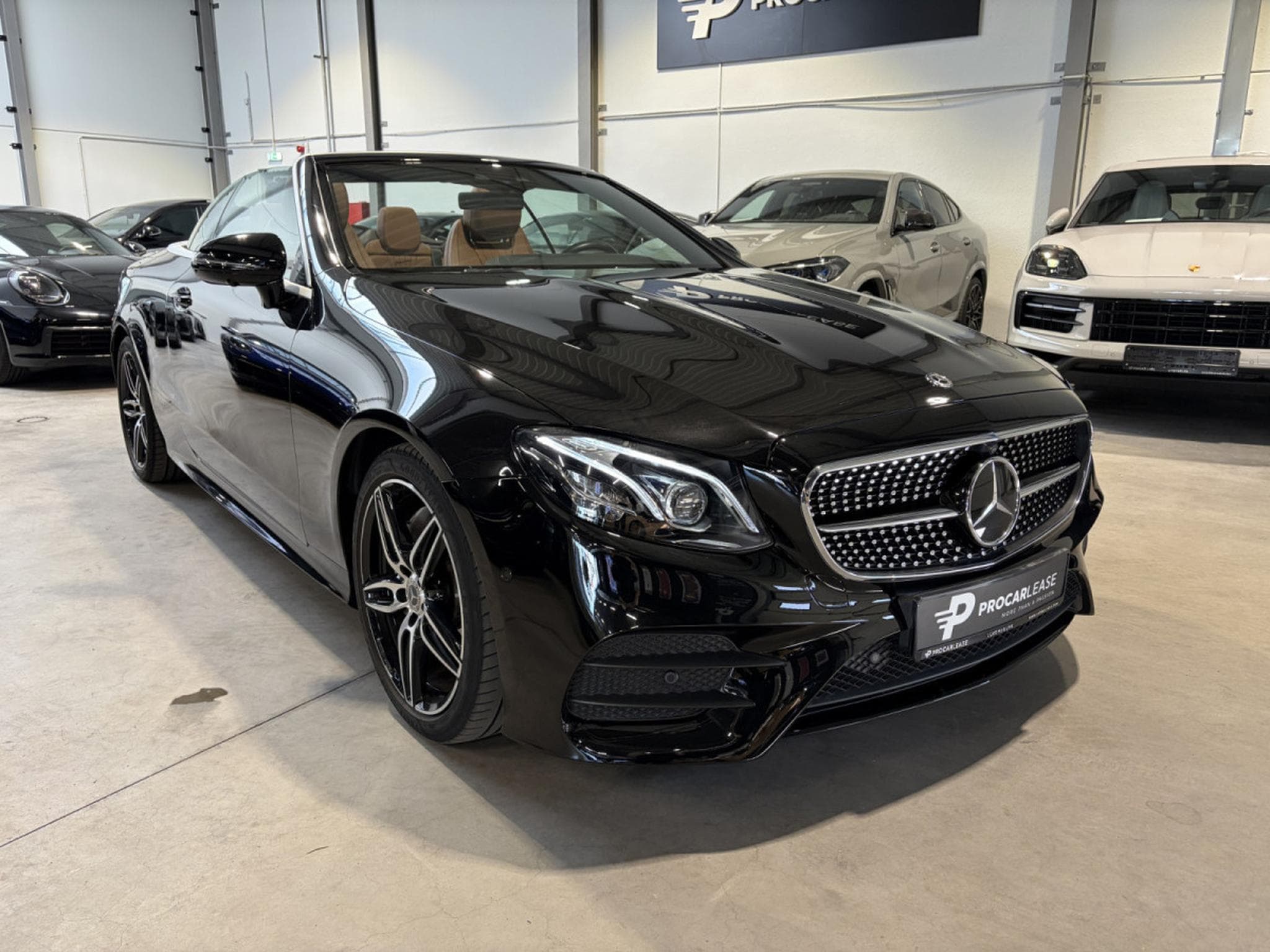 Mercedes E 200 E200 AMG LINE/ BI-COLOR /AMG-LINE/ BURMESTER/ 360° (2020) - Photo 3