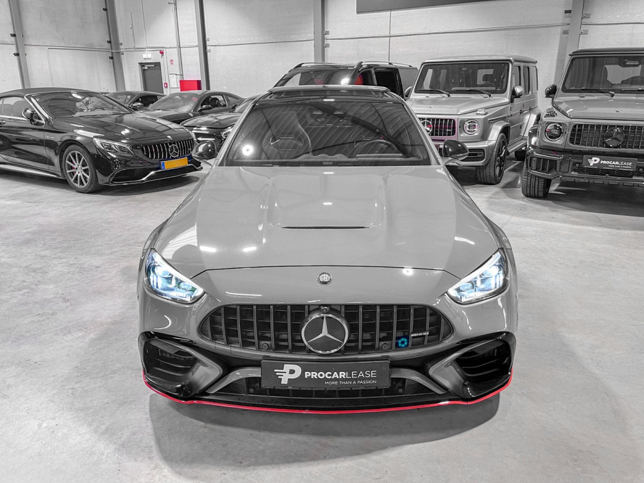 Mercedes C 63 AMG C 63 S AMG 4Matic+ F1 Edition/Distro+Pano+HuD+Memory+CARBON+ (2024) - Photo 3