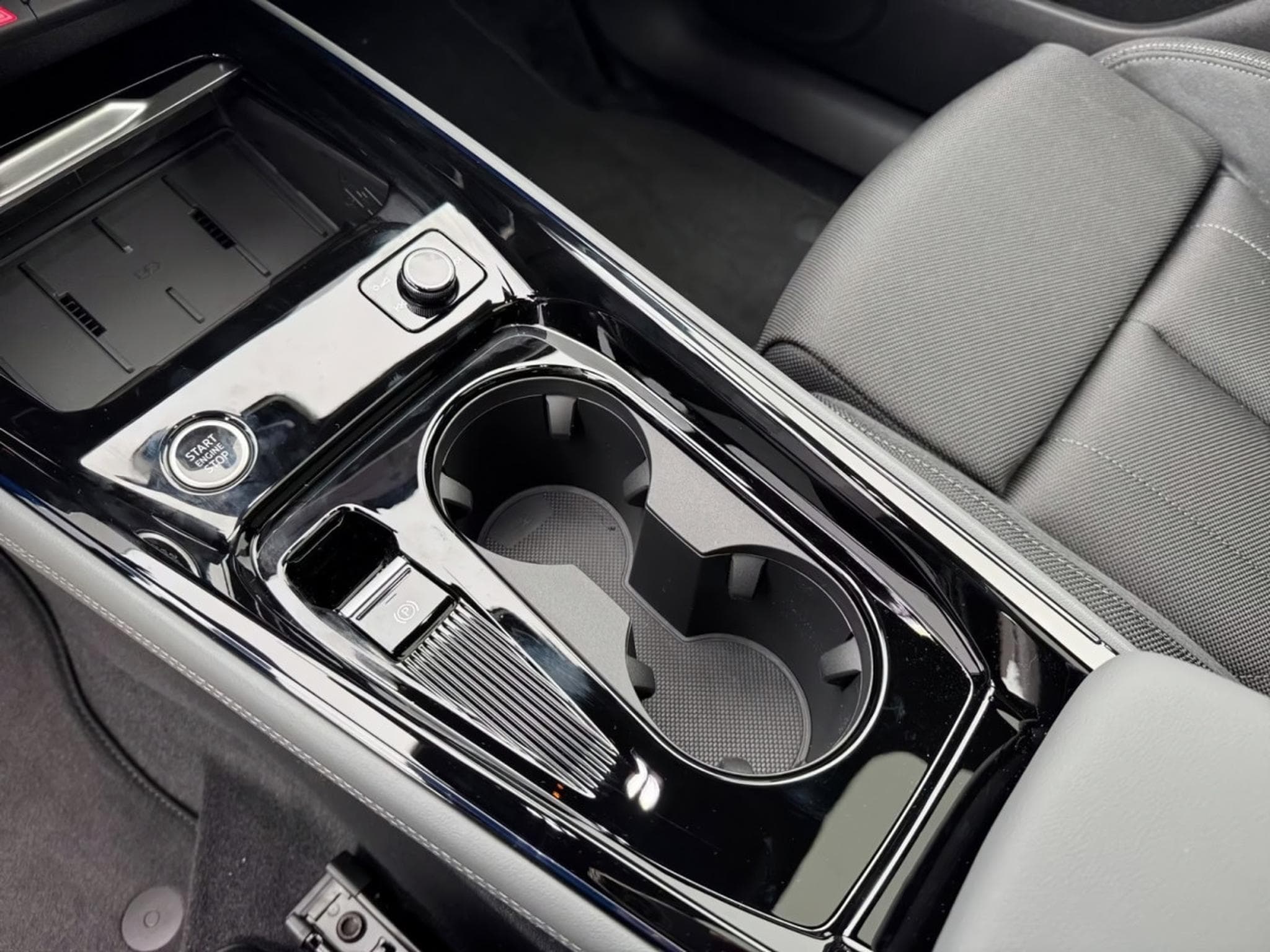 Audi Q3 Q3 SPORTBACK TFSI 110 kW S-line MY26 /ACC/20°/360/ (2026) - Photo 8
