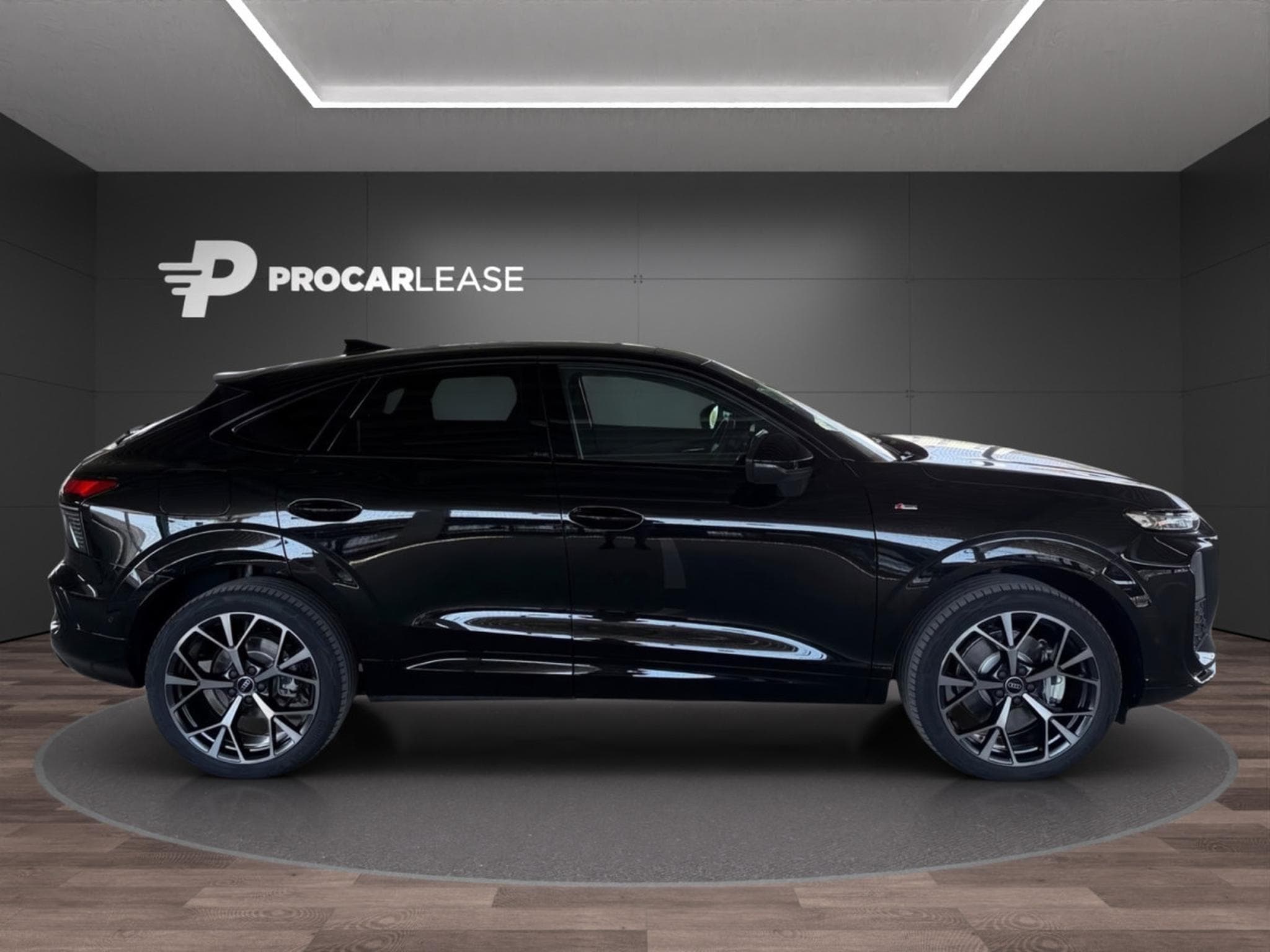 Audi Q3 Q3 SPORTBACK TFSI 110 kW S-line MY26 /ACC/20°/360/ (2026) - Photo 11