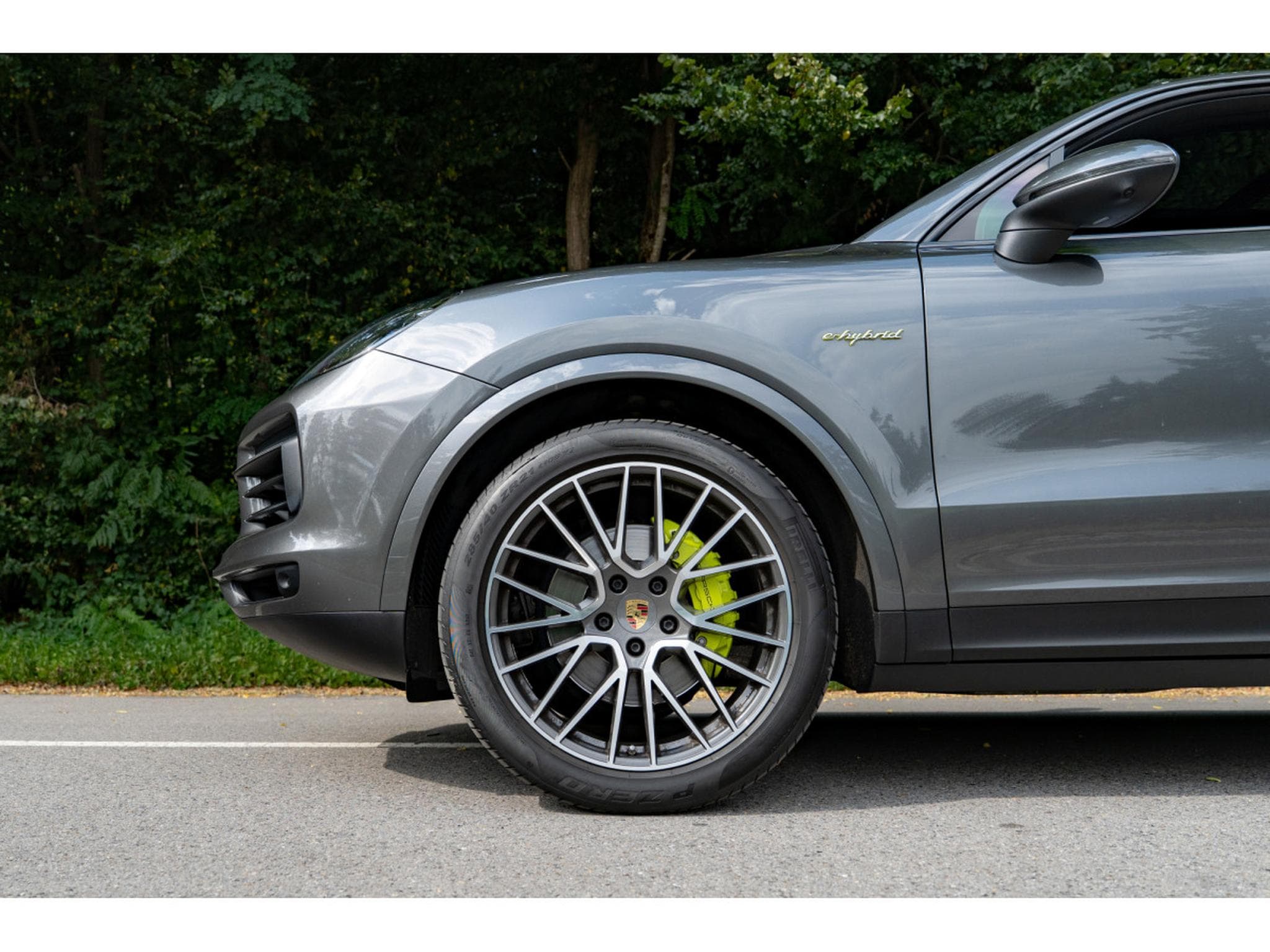 Porsche Cayenne E HYBRID (2021) - Foto 4