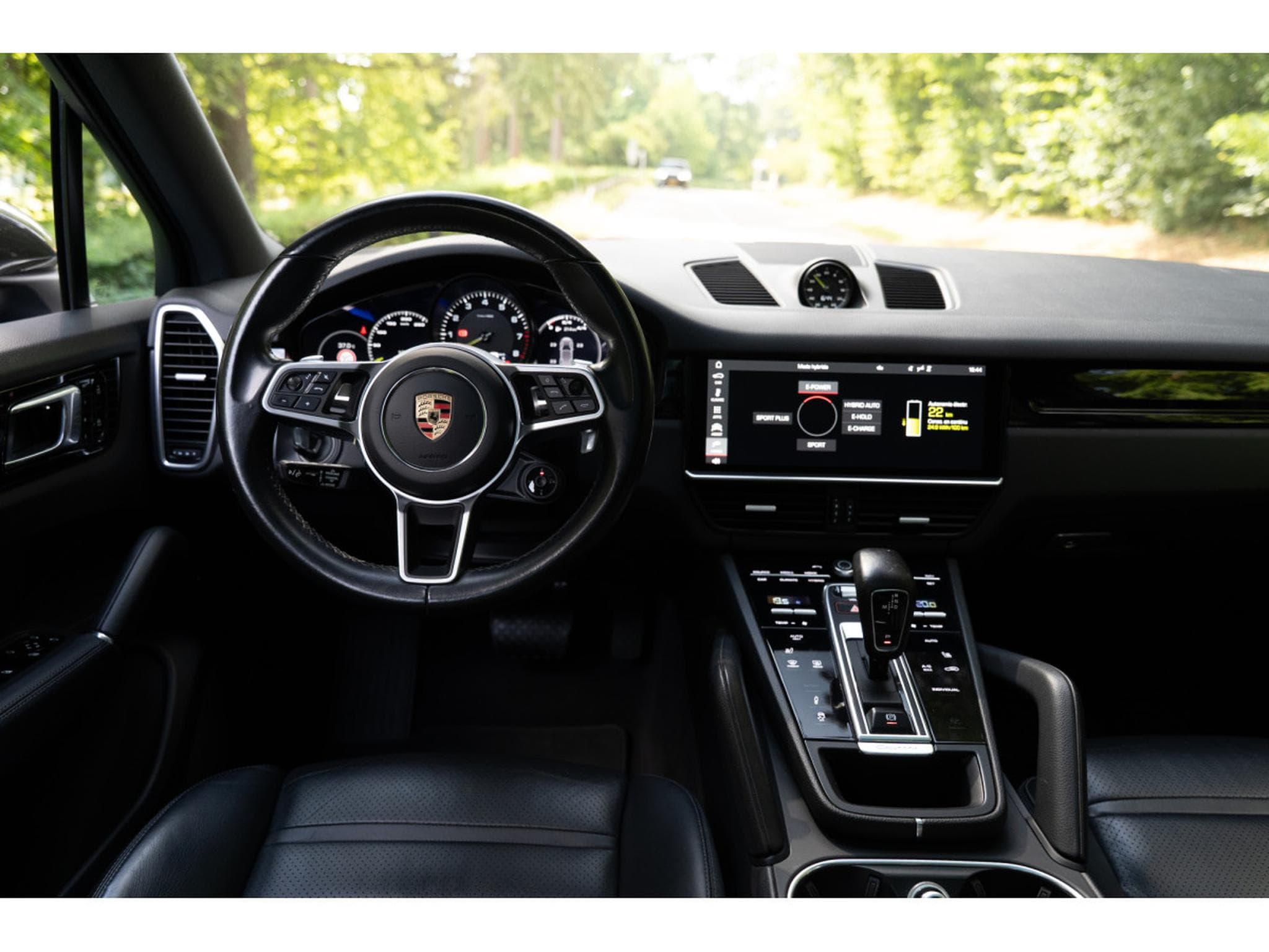 Porsche Cayenne E HYBRID (2021) - Foto 9