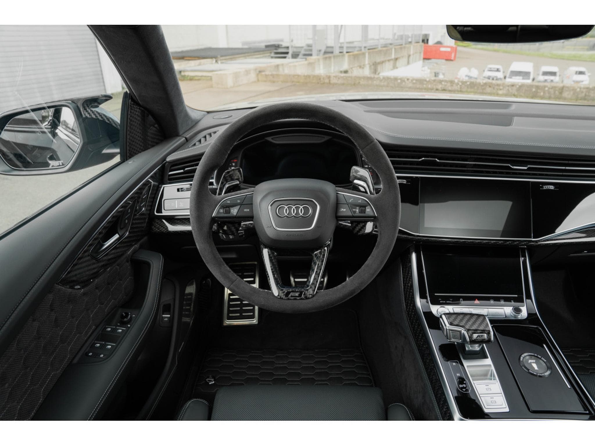 Audi RSQ8 ABT Signature Edition 82 of 96 (2023) - Photo 10