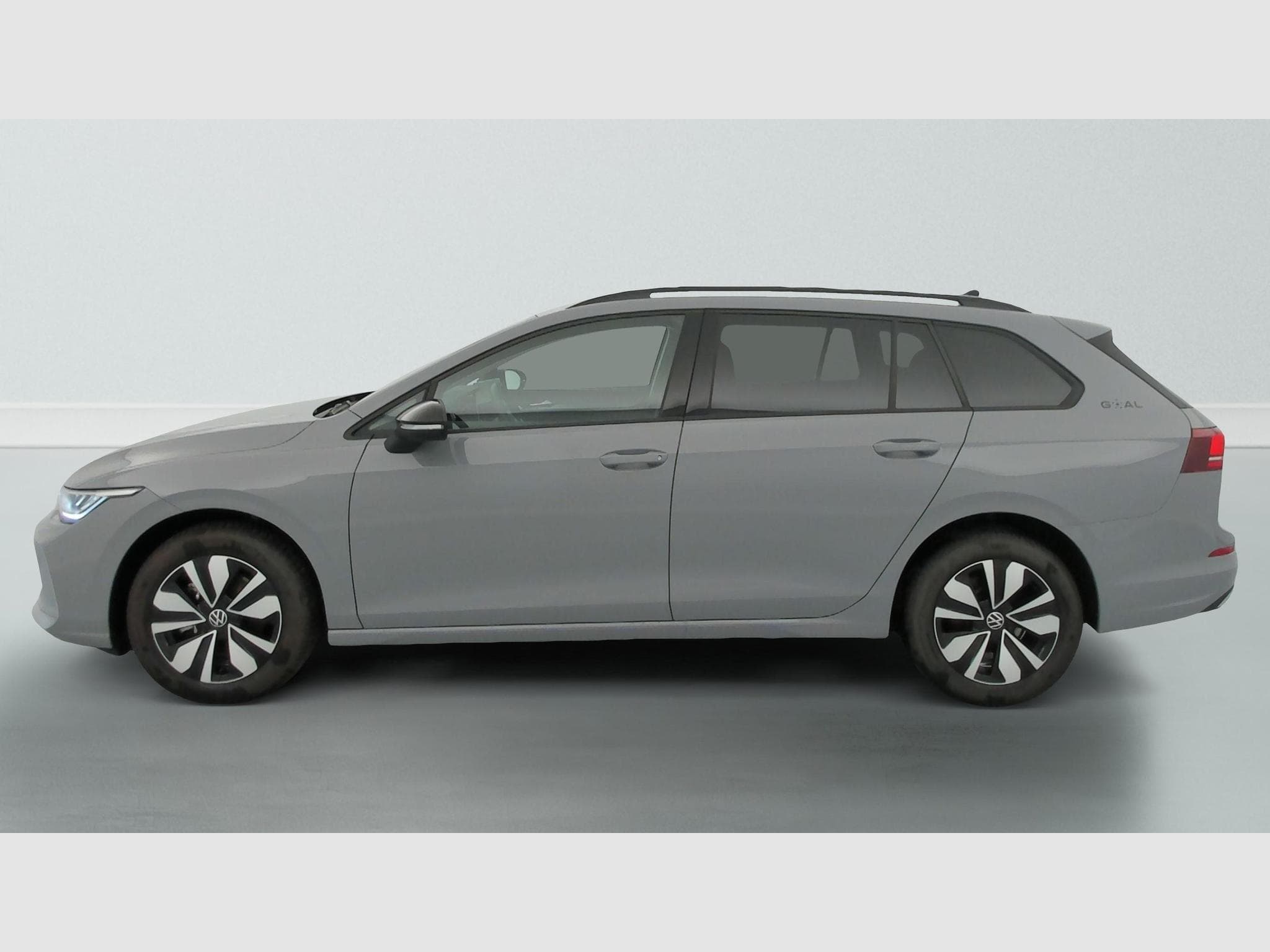 VW Golf VIII 1.5 TSI EVO2 116 BVM6 LIFE PLUS (2025) - Foto 4