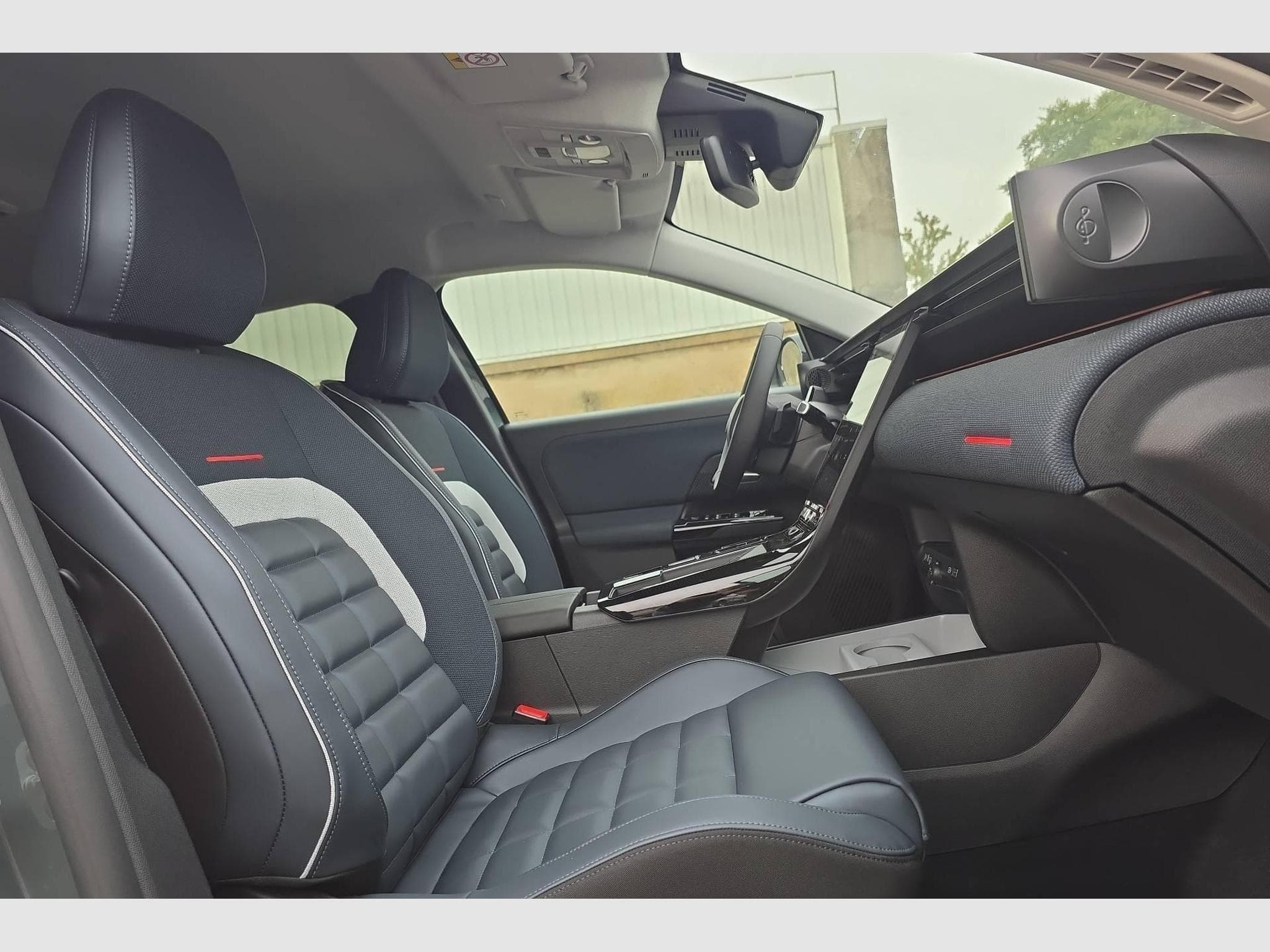 CitroëN C5 AIRCROSS HYBRIDE 145 CH E-DCS6 MAX (2026) - Foto 9