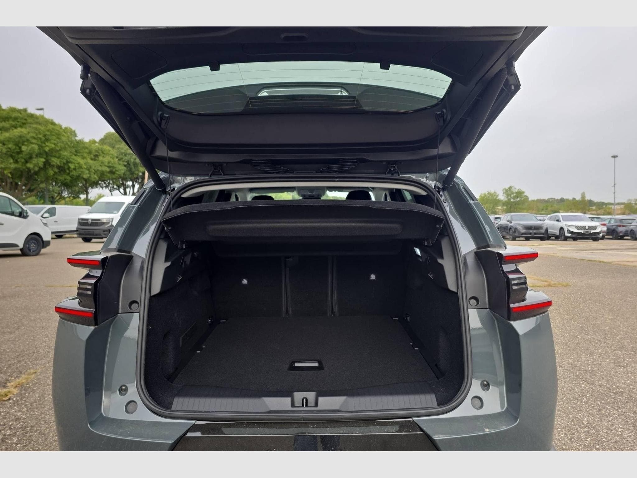 CitroëN C5 AIRCROSS HYBRIDE 145 CH E-DCS6 MAX (2026) - Foto 11