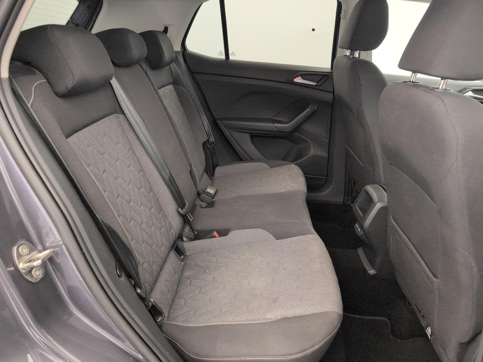 VW T-cross 1.0 TSI 116 Start/Stop BVM6 VW Edition (2025) - Foto 10