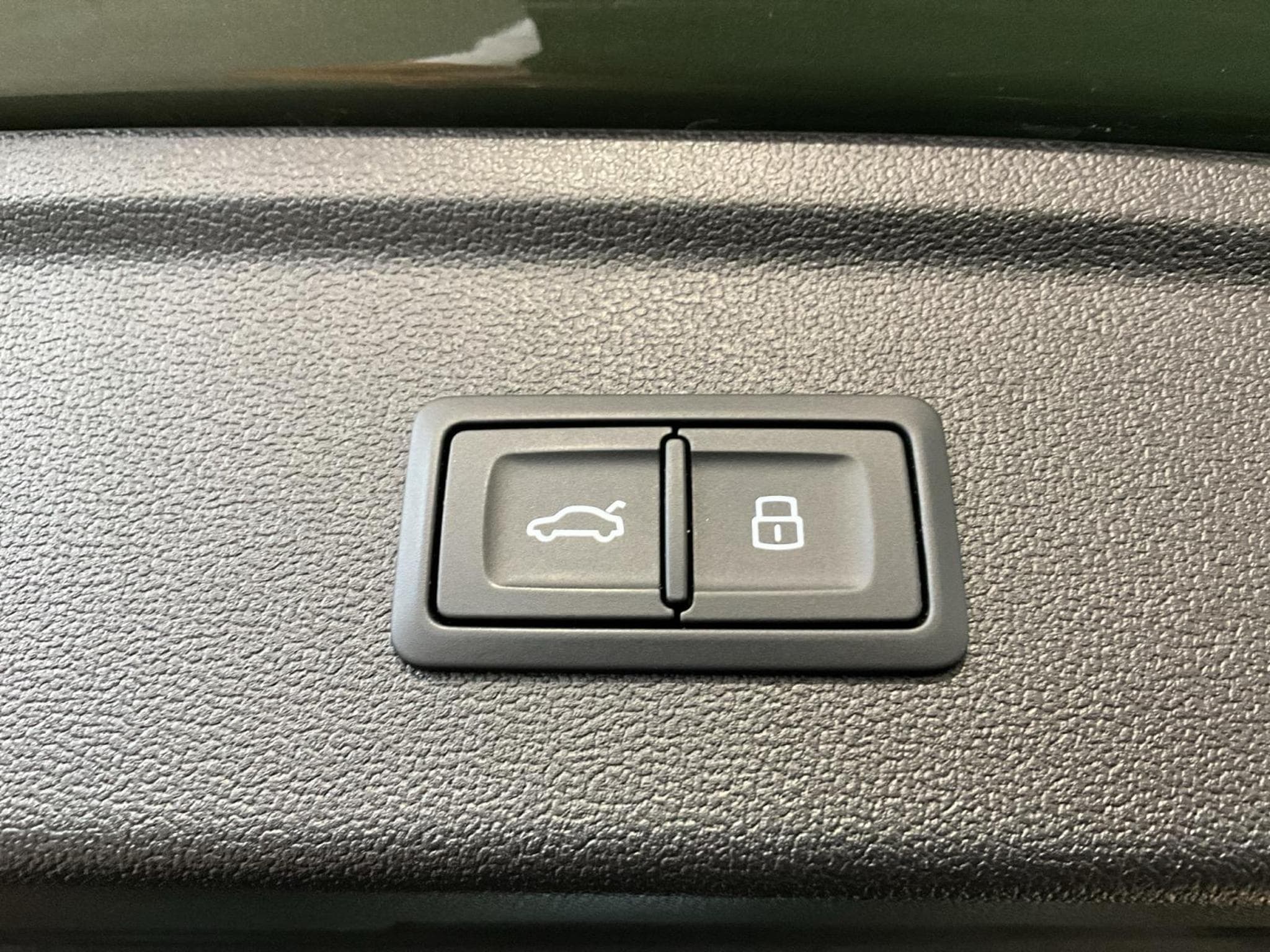 Audi S3 SB+TFSI+Quattro+S-Tronic+Pano+Matrix-LED (2025) - Foto 19