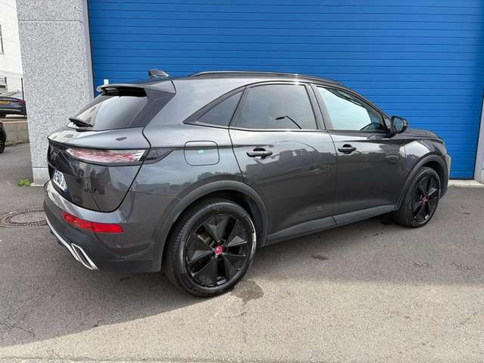 DS Automobiles DS7 DS7 E-TENSE 4x4 300 PERFORMANCE LINE + (2024) - Foto 3