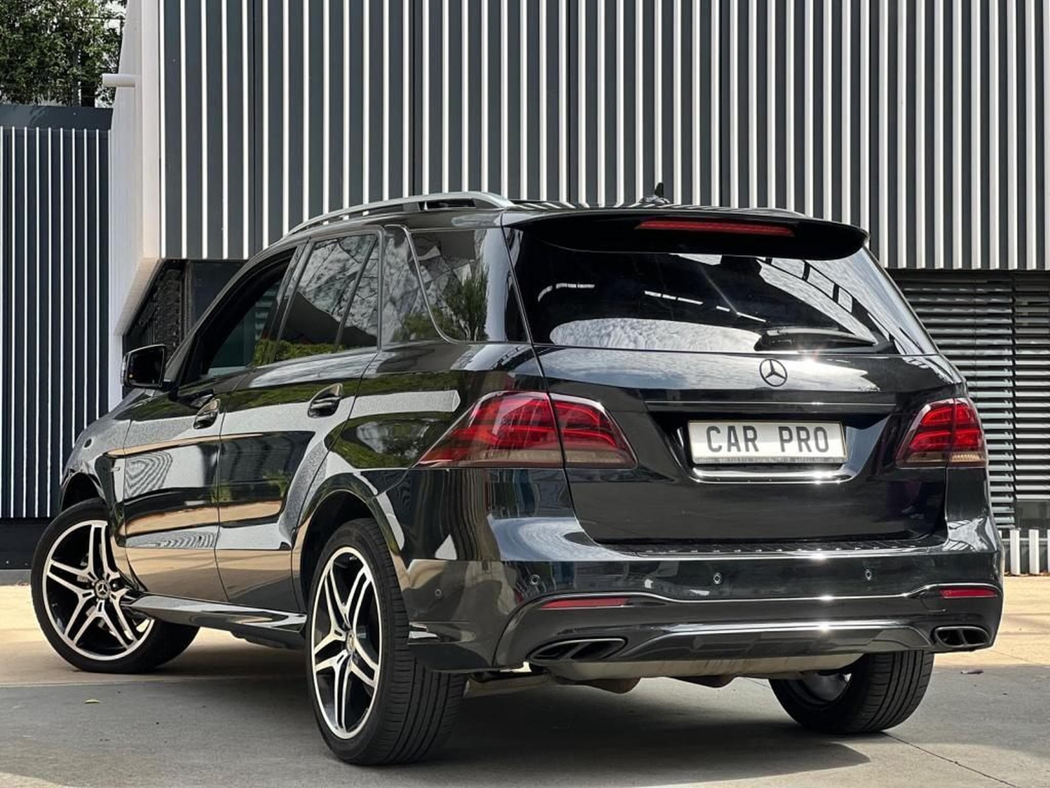 Mercedes GLE 450 AMG (2016) - Photo 4
