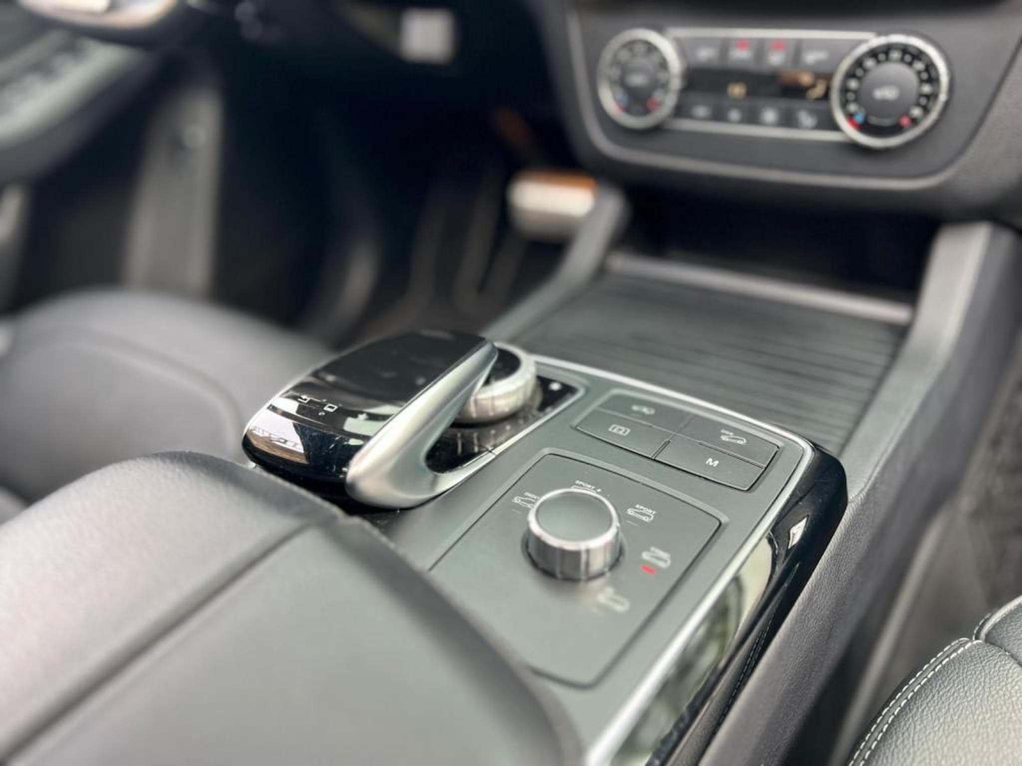 Mercedes GLE 450 AMG (2016) - Photo 21