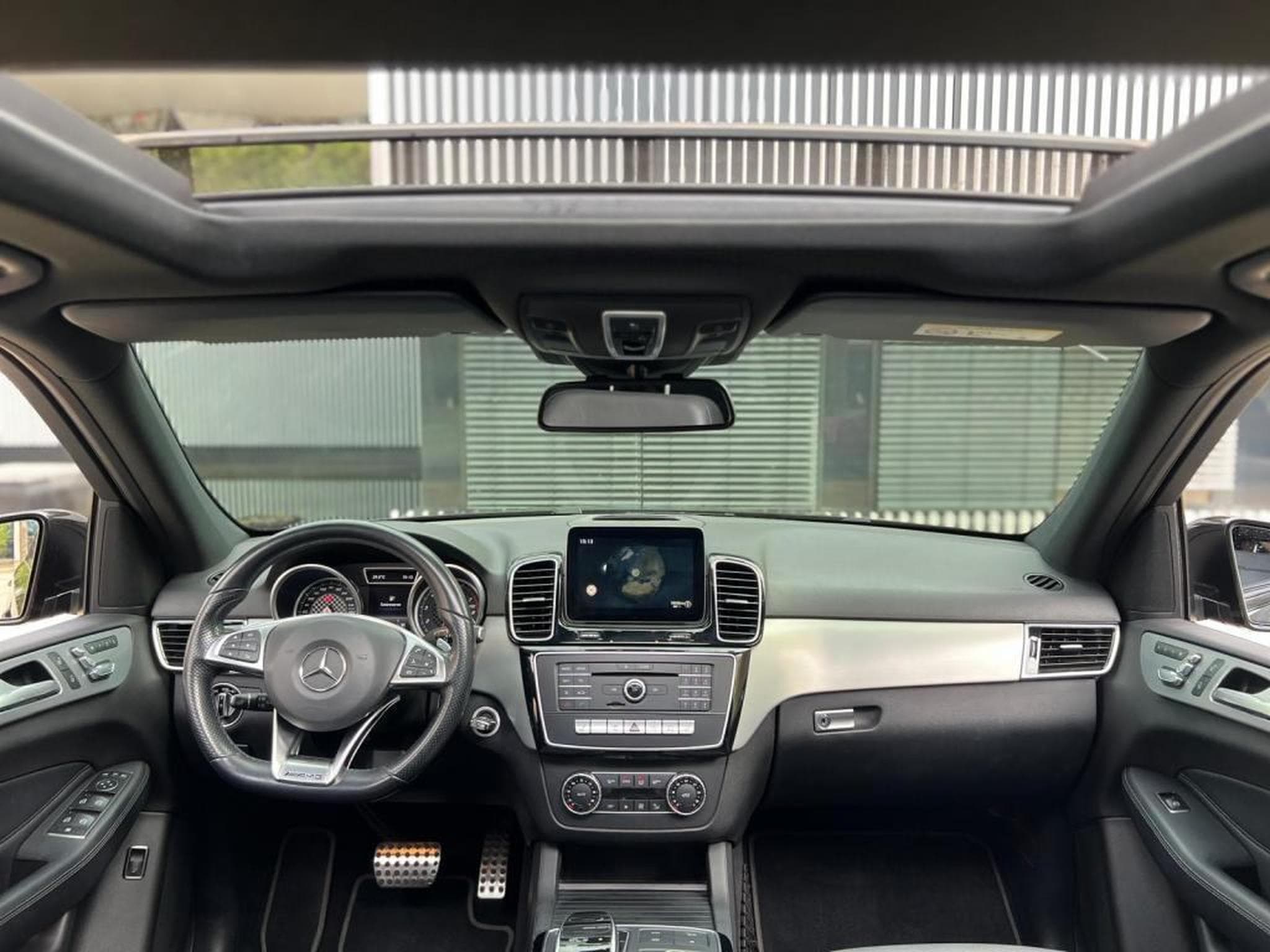 Mercedes GLE 450 AMG (2016) - Photo 12