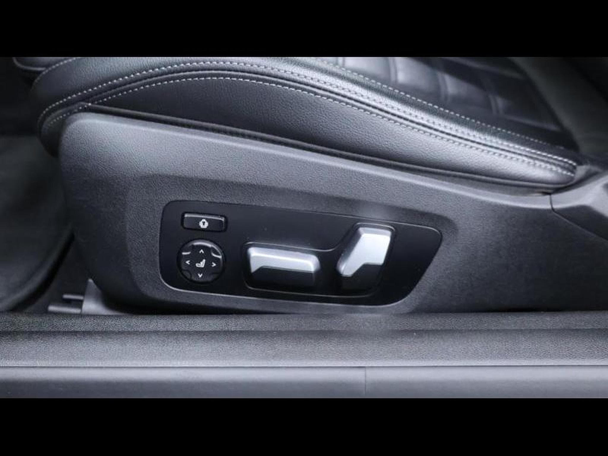 BMW 430 i xDrive Coupe M Sport Auto (2022) - Photo 25