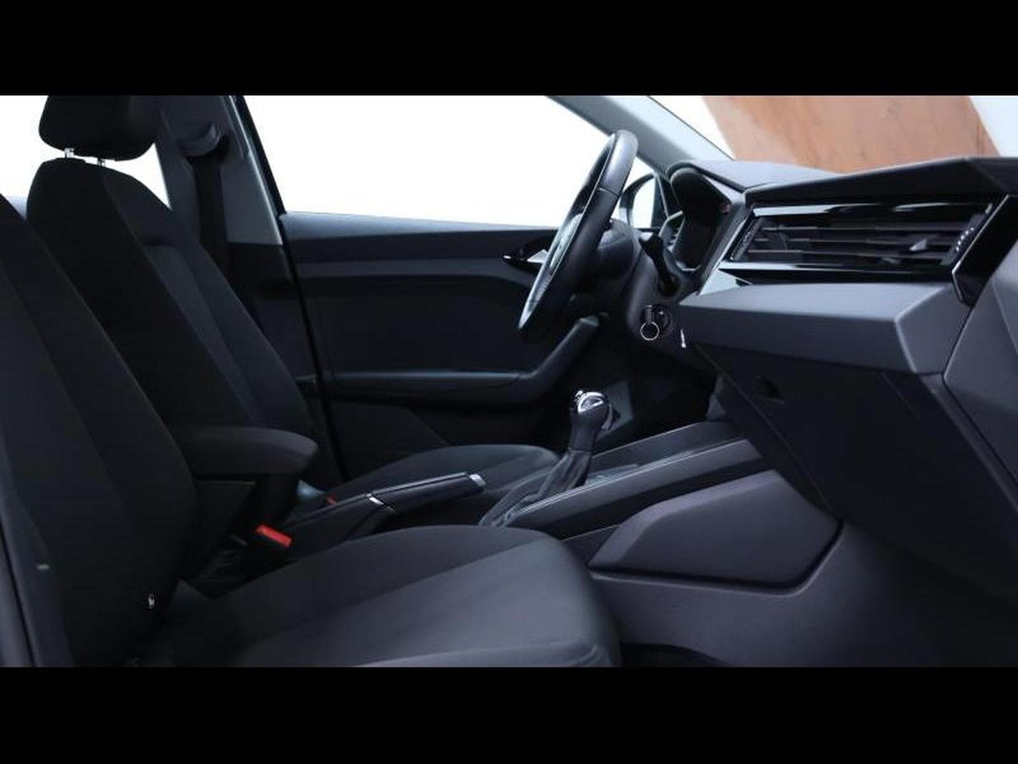 Audi A1 City Carver Allstreet 30TFSI S-Tronic (2020) - Foto 11