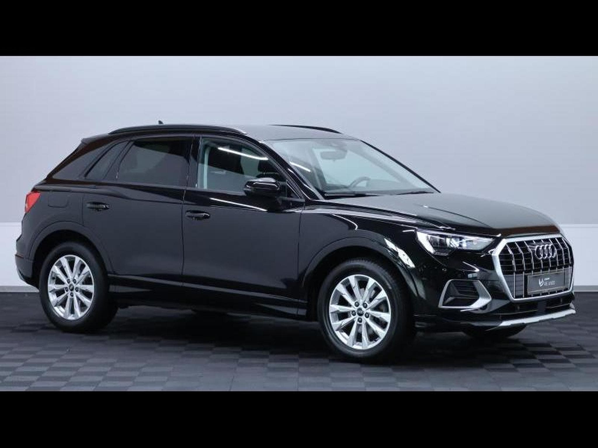 Audi Q3 35 TFSI 150 S-Tronic (2022) - Photo 3