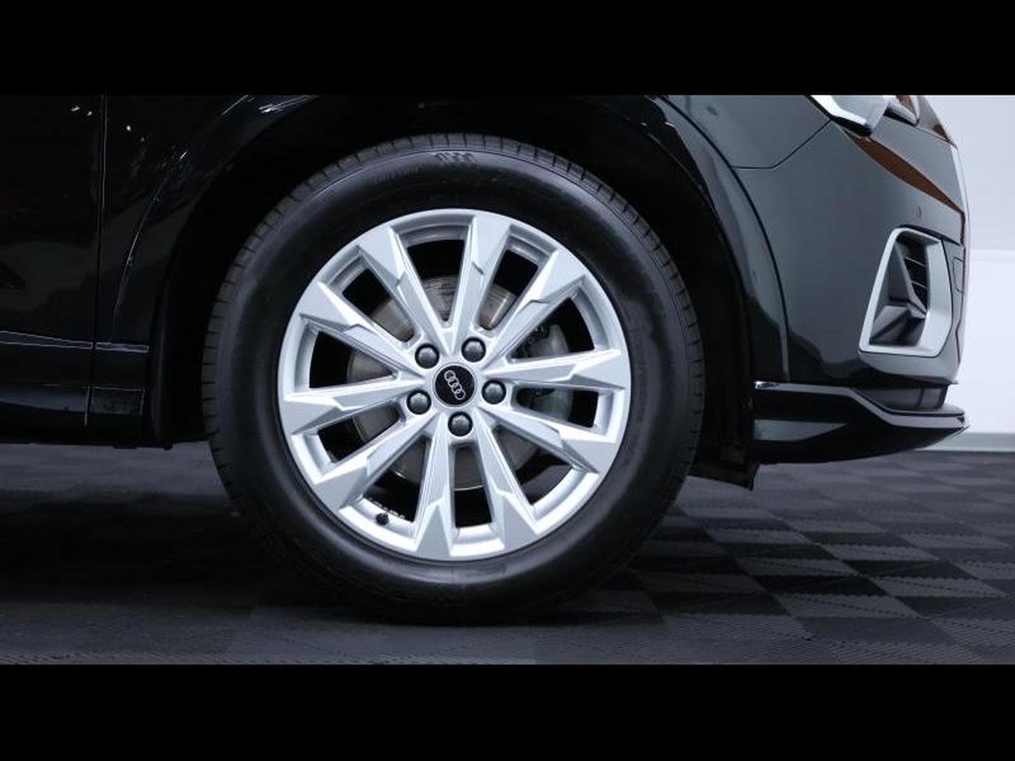 Audi Q3 35 TFSI 150 S-Tronic (2022) - Photo 10