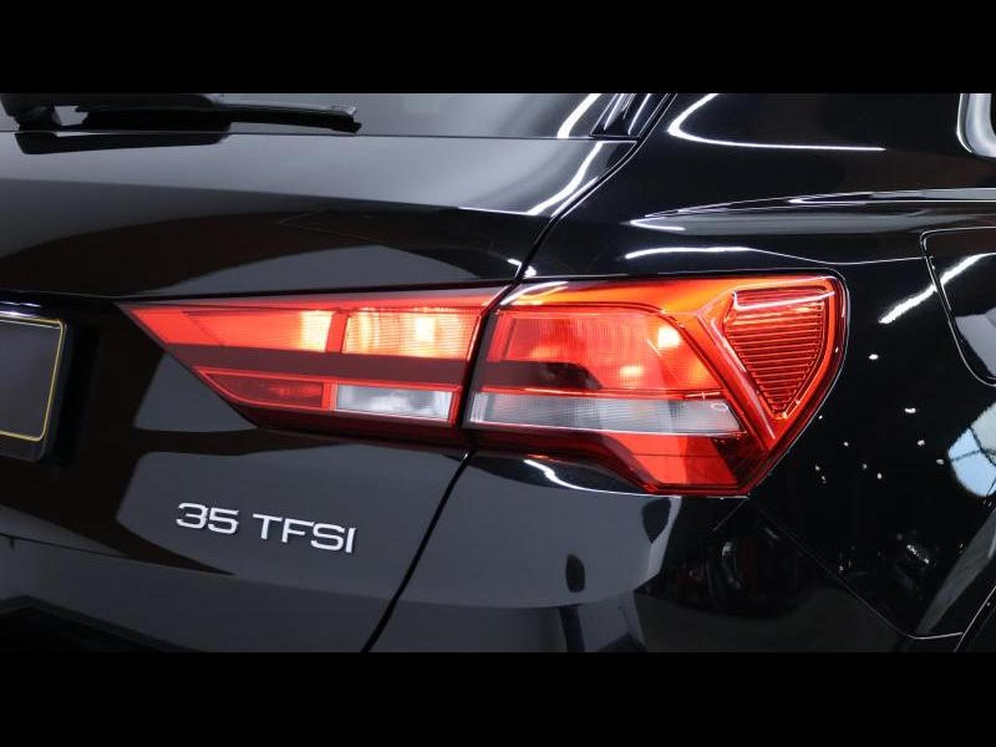 Audi Q3 35 TFSI 150 S-Tronic (2022) - Photo 9