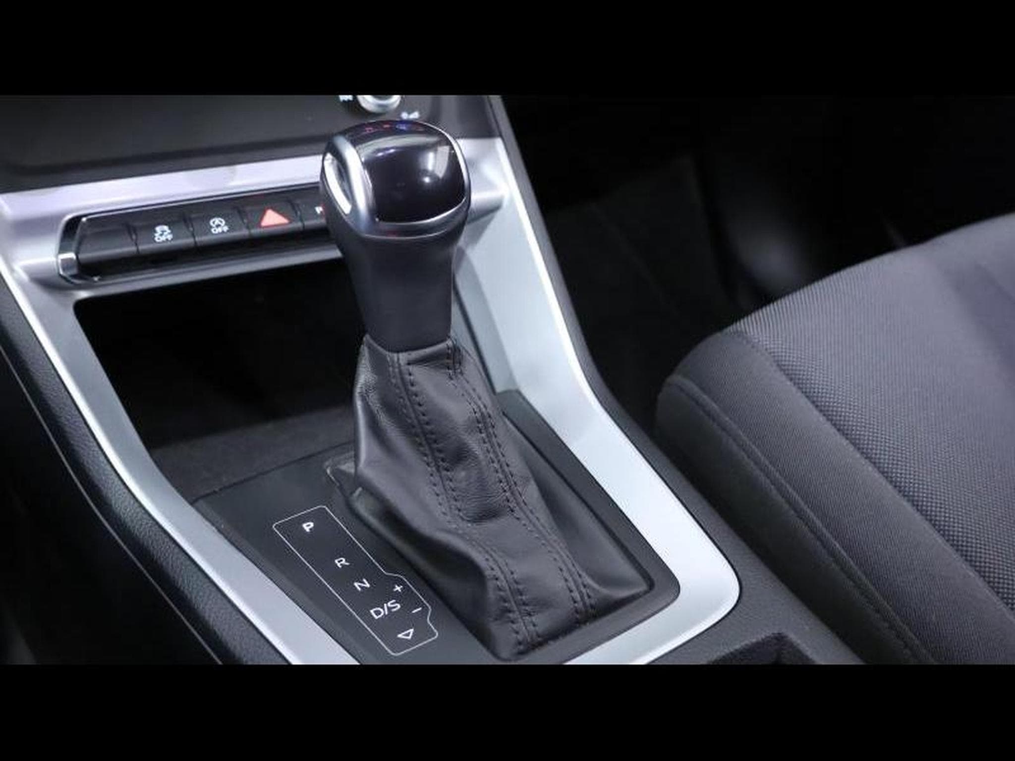 Audi Q3 35 TFSI 150 S-Tronic (2022) - Photo 20