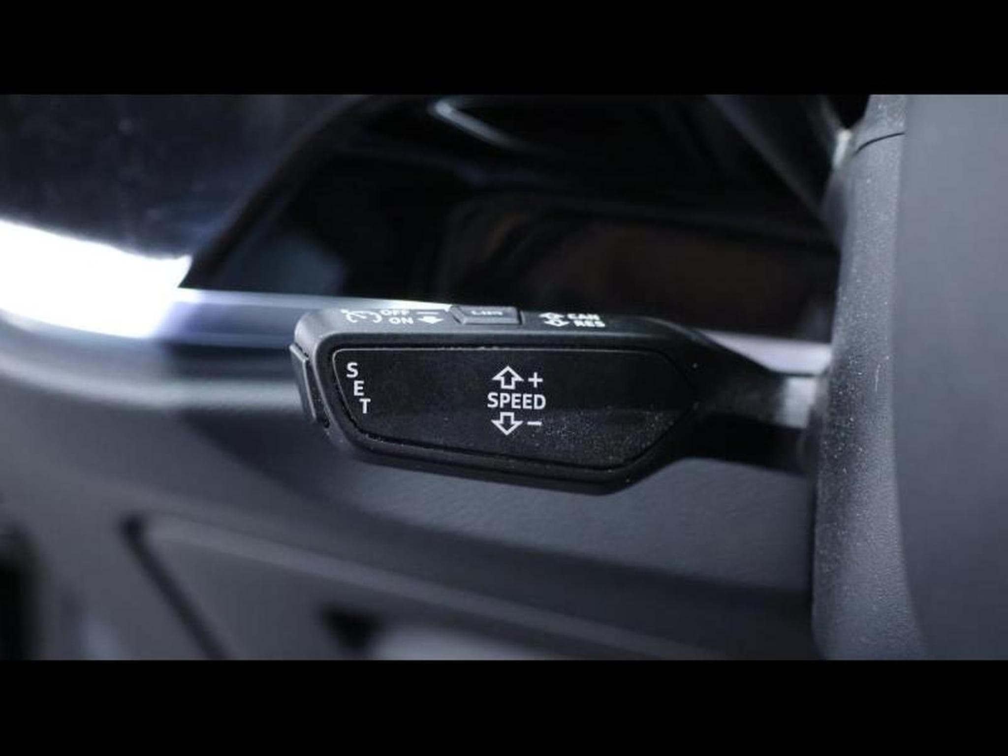 Audi Q3 35 TFSI 150 S-Tronic (2022) - Photo 28