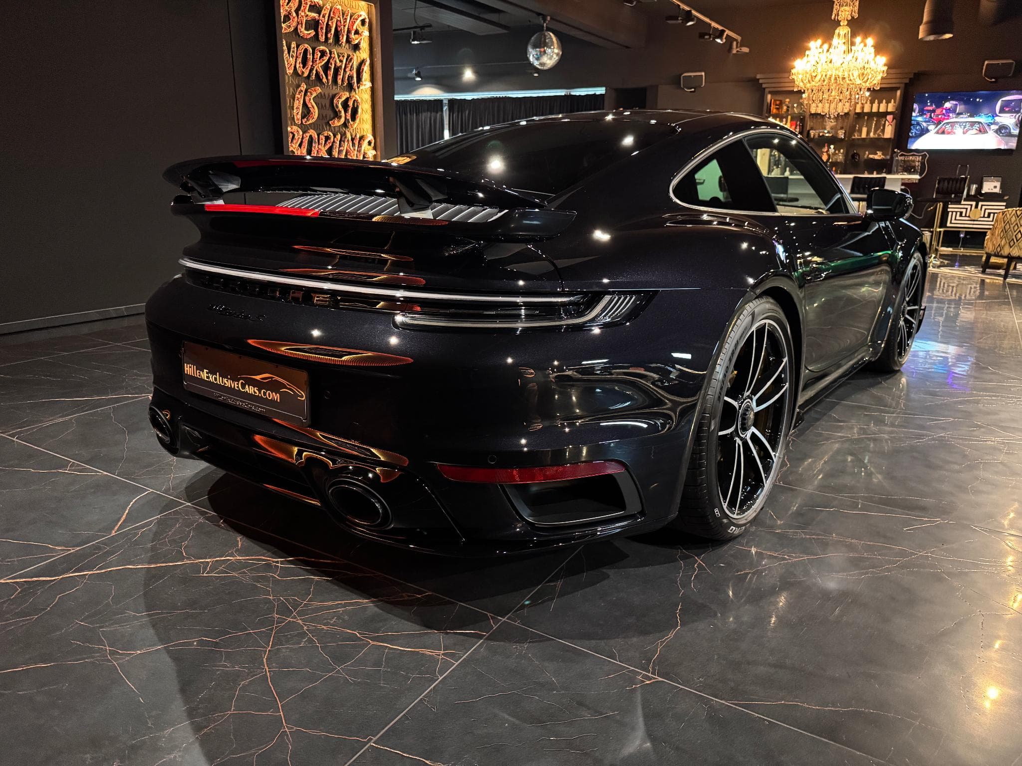 Porsche 992 (911) Turbo S Coupe (2024) - Photo 3
