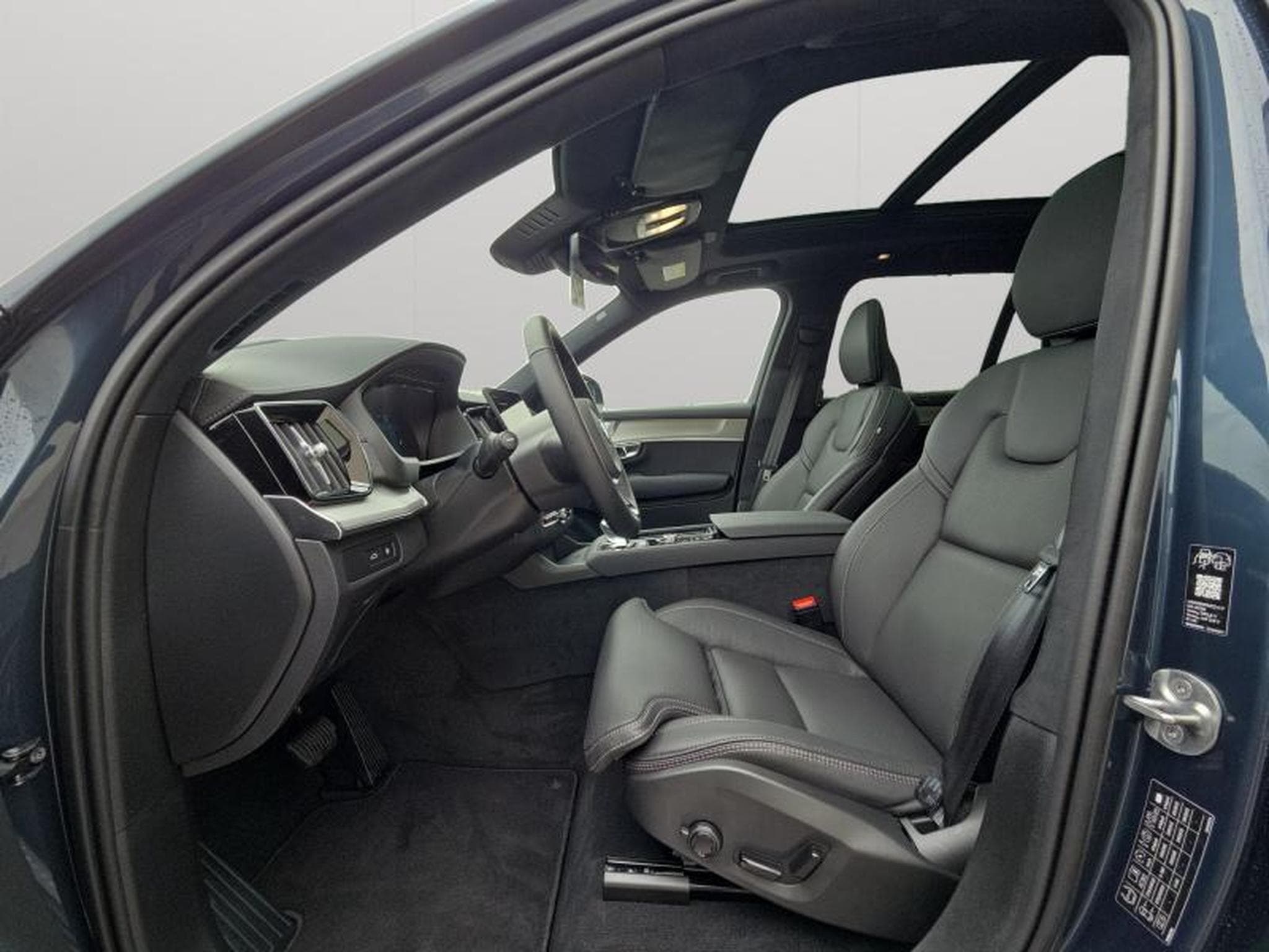 Volvo XC90 T8 Black Edition Ultra AWD 2027 / Hybride (2026) - Photo 10