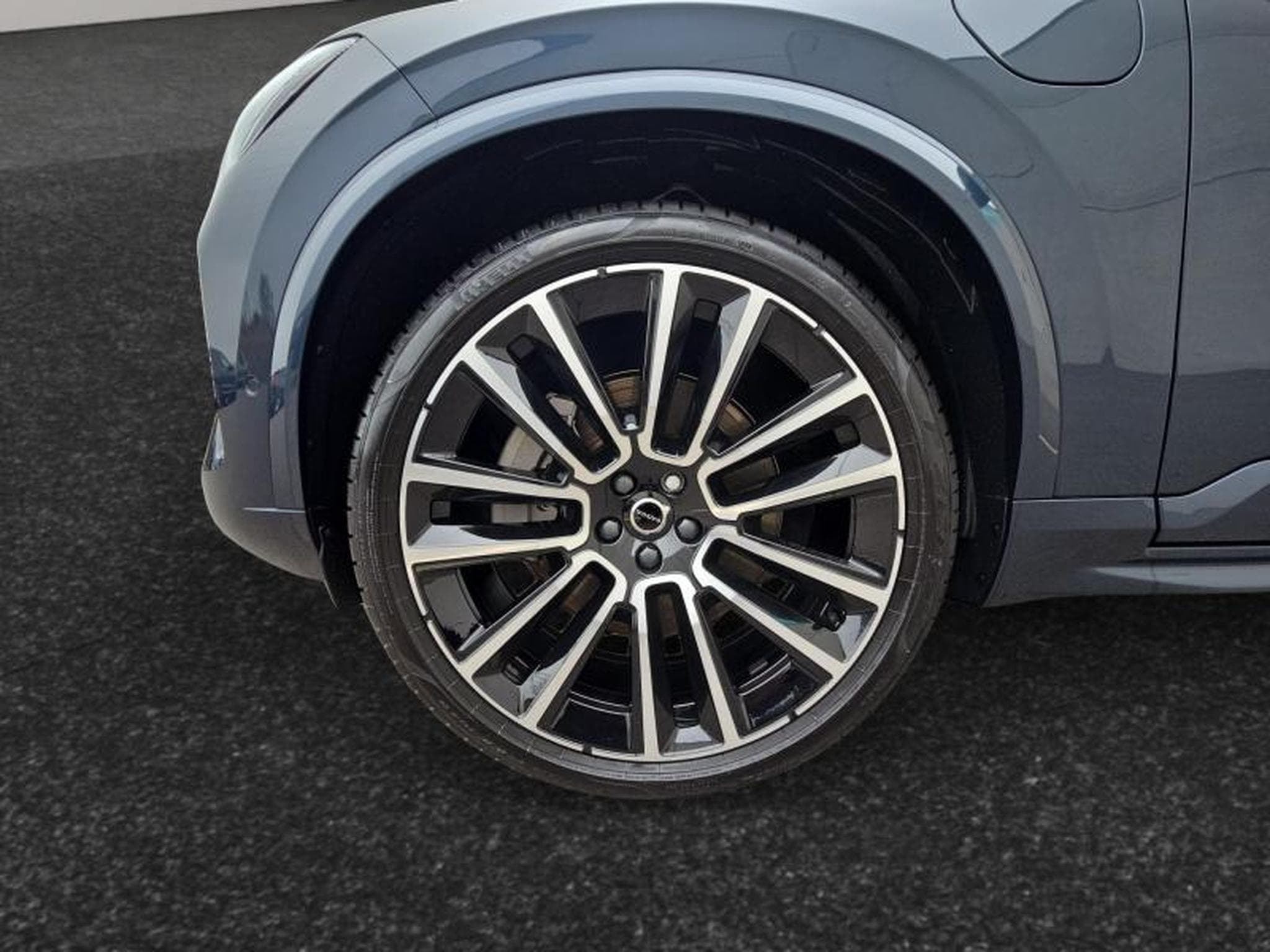 Volvo XC90 T8 Black Edition Ultra AWD 2027 / Hybride (2026) - Photo 14