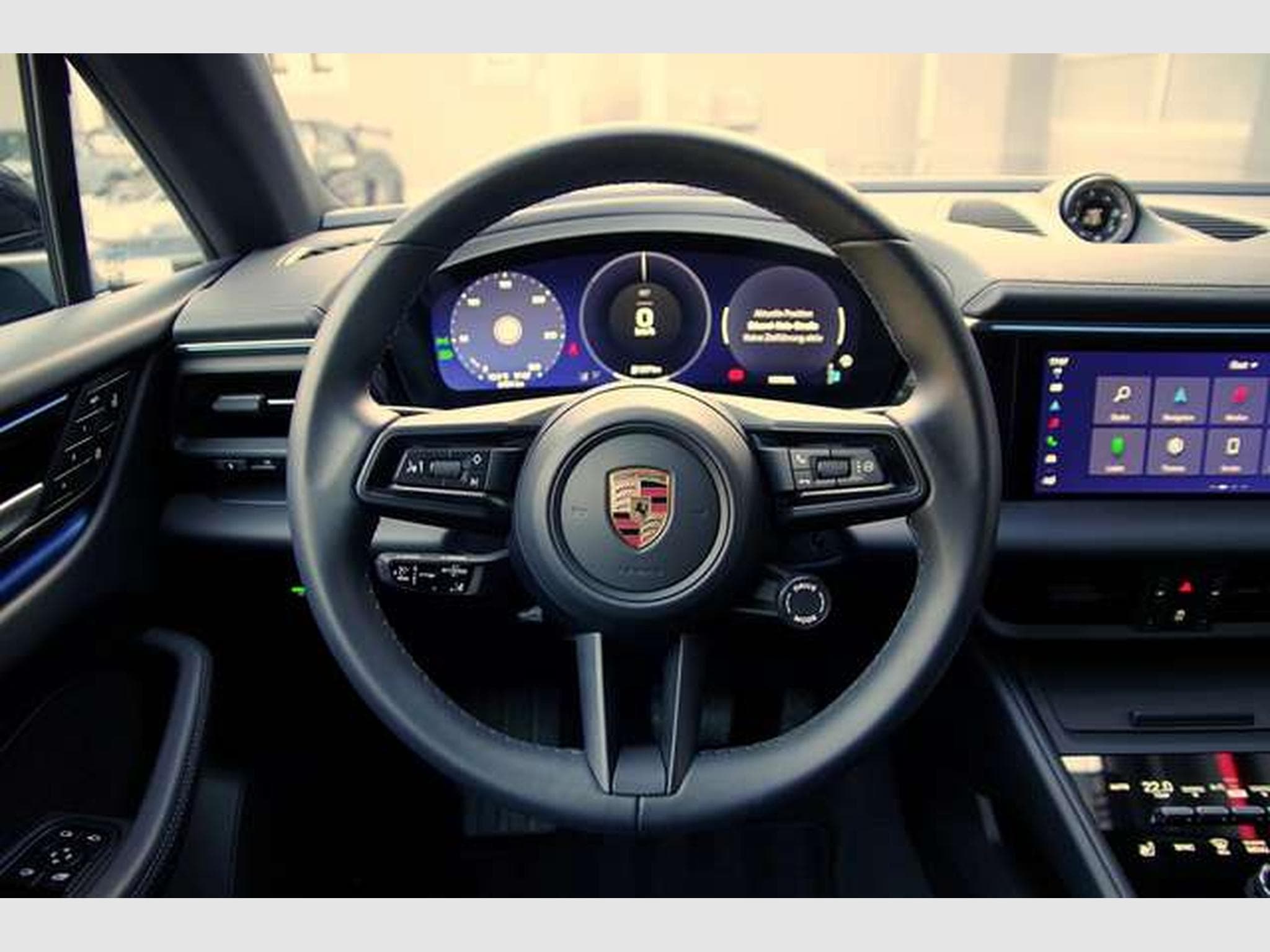 Porsche Macan Macan 4*21"MacanDesign,AHK,ACC,Pano,Lederpaket* (2026) - Photo 8