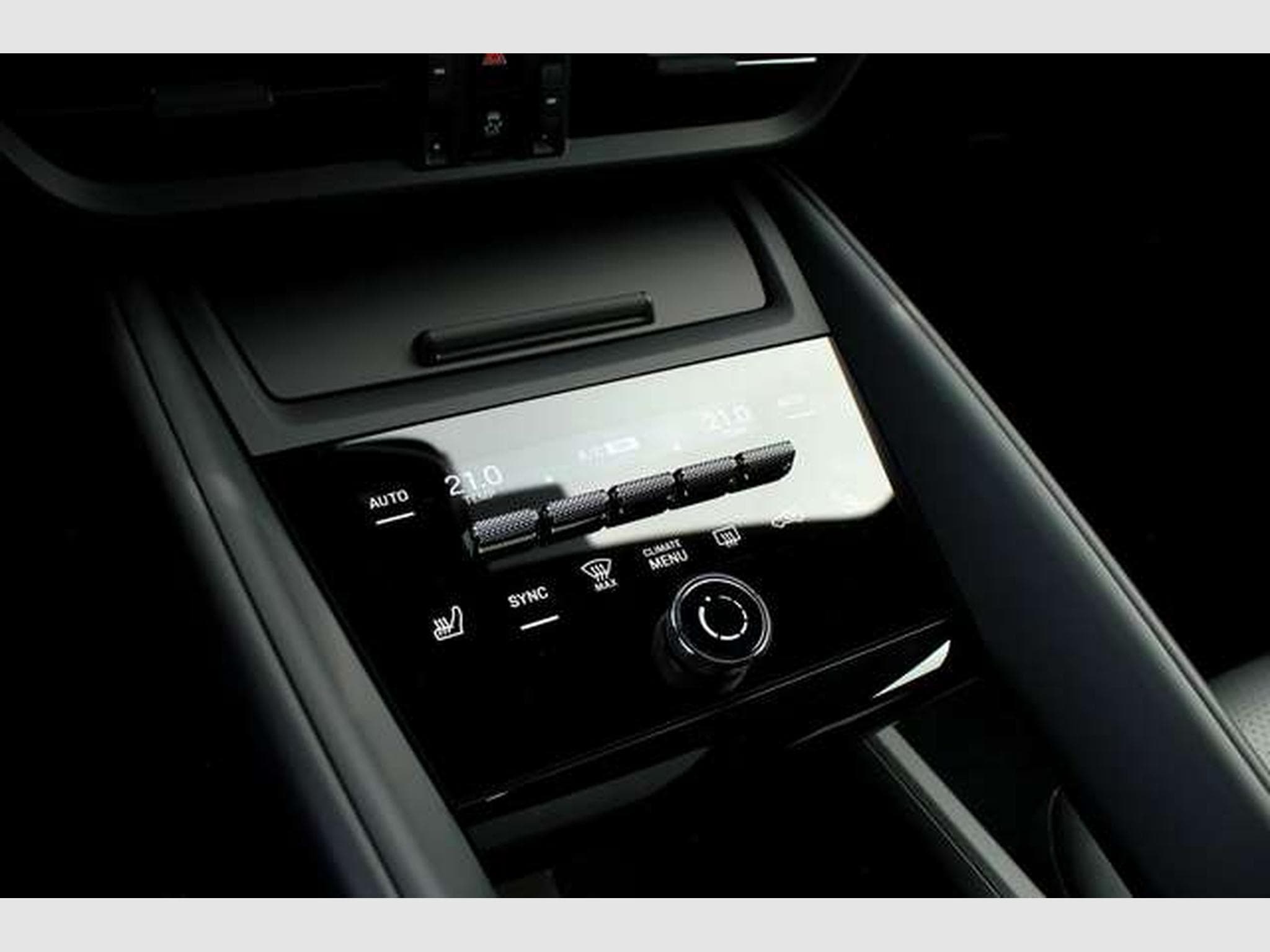Porsche Macan Macan 4*21"MacanDesign,AHK,ACC,Pano,Lederpaket* (2026) - Photo 13