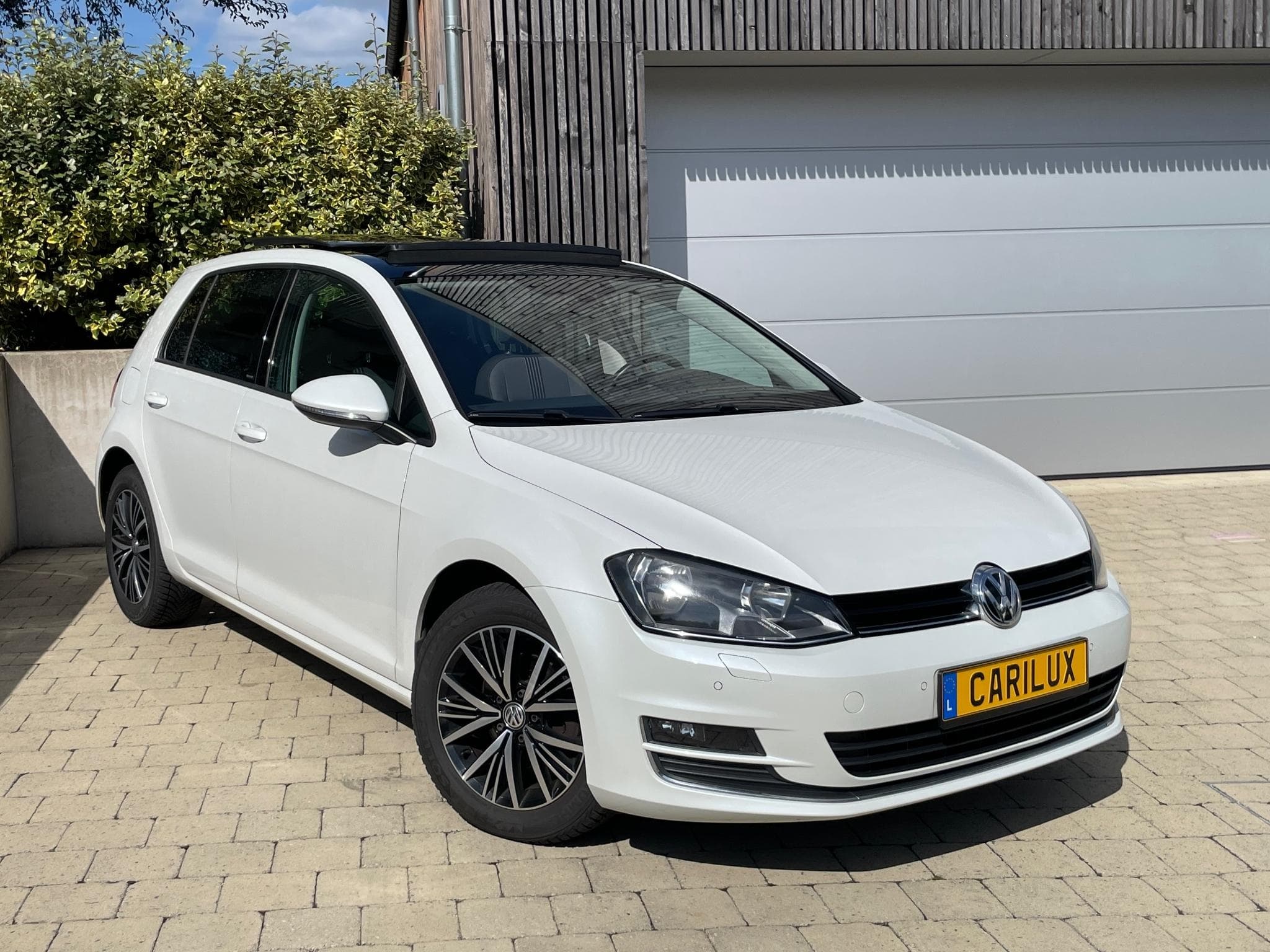 VW Golf 1.2 TSI Allstar Panorama (2017) - Photo 1