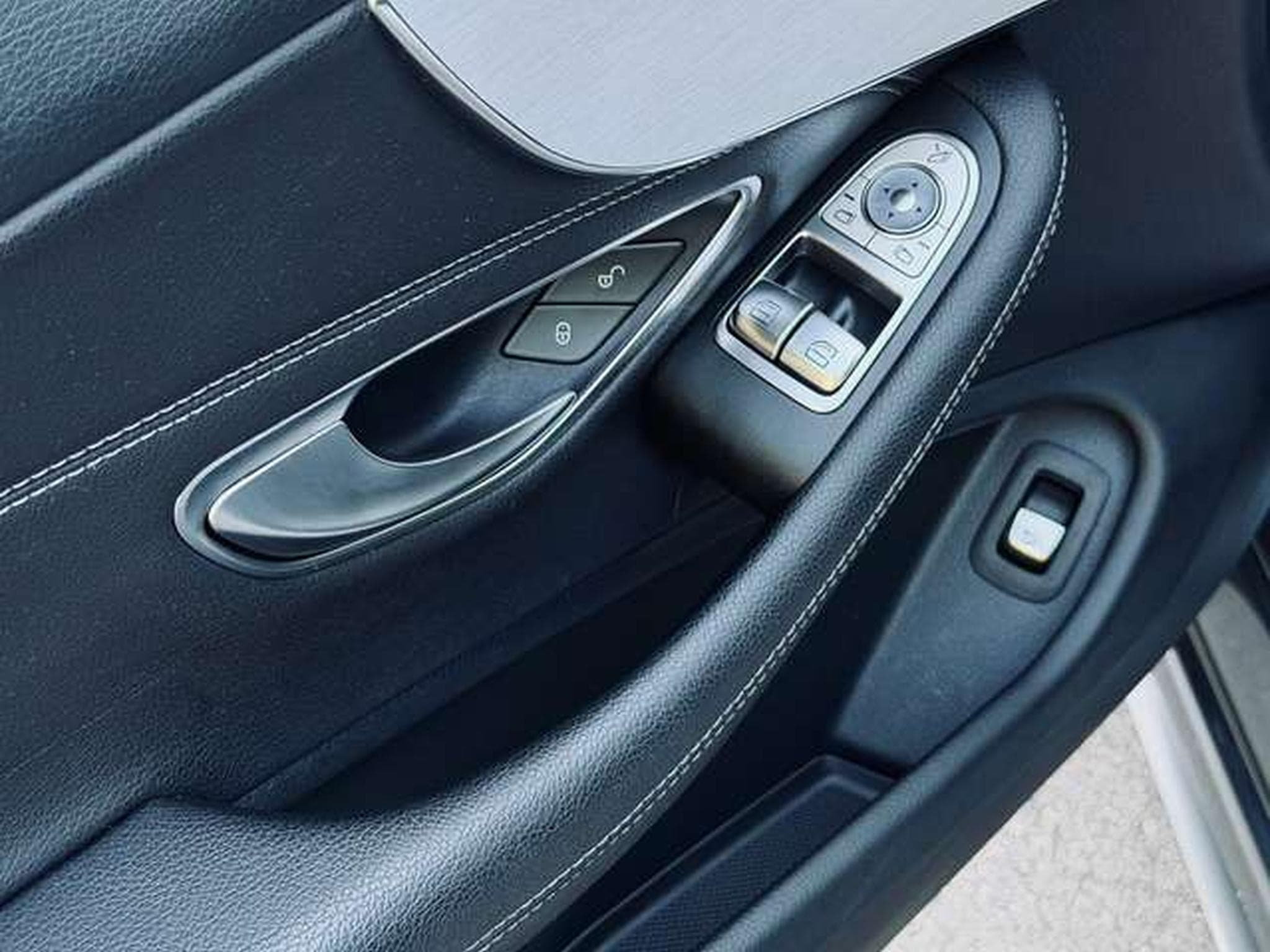 Mercedes C 180 Coupé Pack-AMG/Facelift/Garantie 12 Mois✅✅✅ (2019) - Photo 12