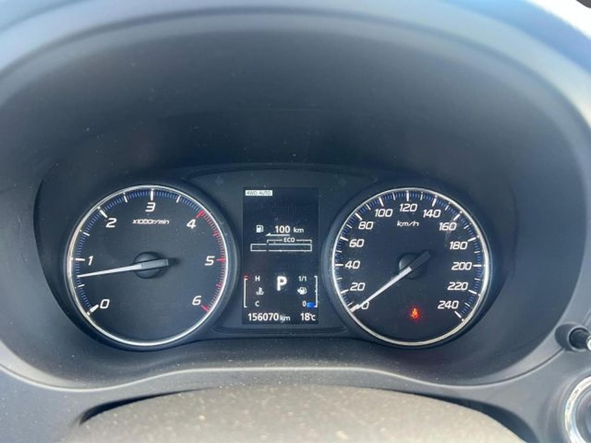 Mitsubishi Outlander Outlander 4x4 KLIMA,NAVI,PDC,360CAM,SHZ,XENON,BT (2017) - Photo 12