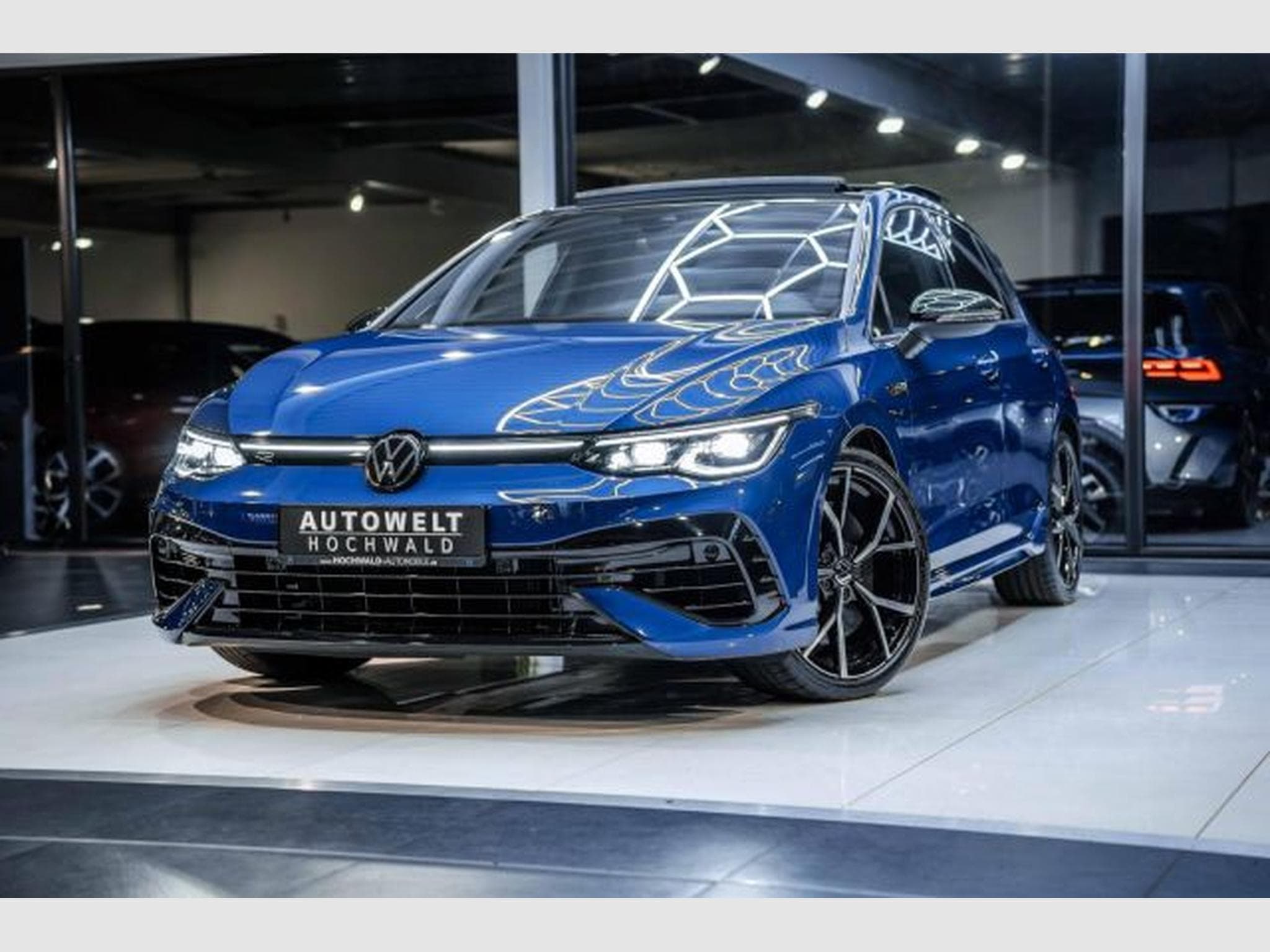 VW Golf Golf 8 2.0 TSI R Performance DSG 4M H&amp;K PANO IQ (2024) - Photo 2