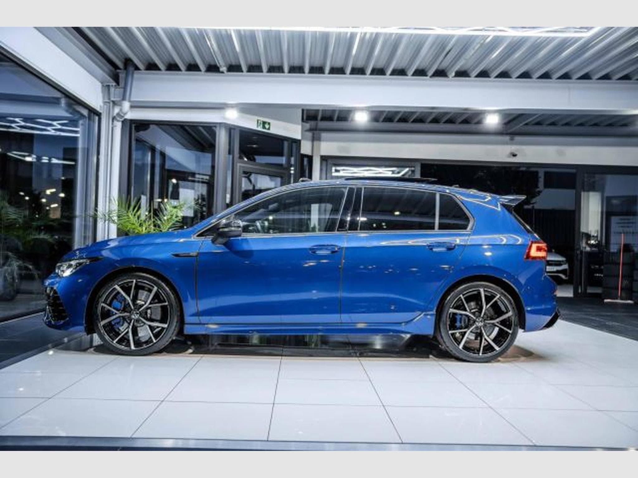 VW Golf Golf 8 2.0 TSI R Performance DSG 4M H&amp;K PANO IQ (2024) - Photo 10