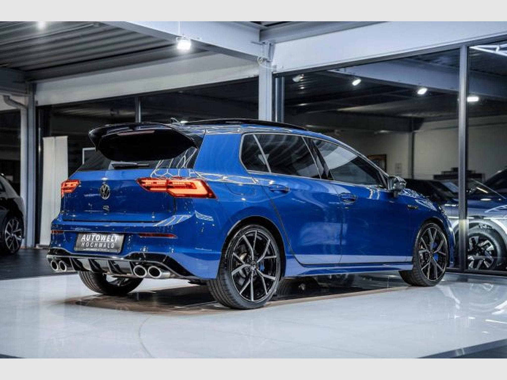 VW Golf Golf 8 2.0 TSI R Performance DSG 4M H&amp;K PANO IQ (2024) - Photo 13
