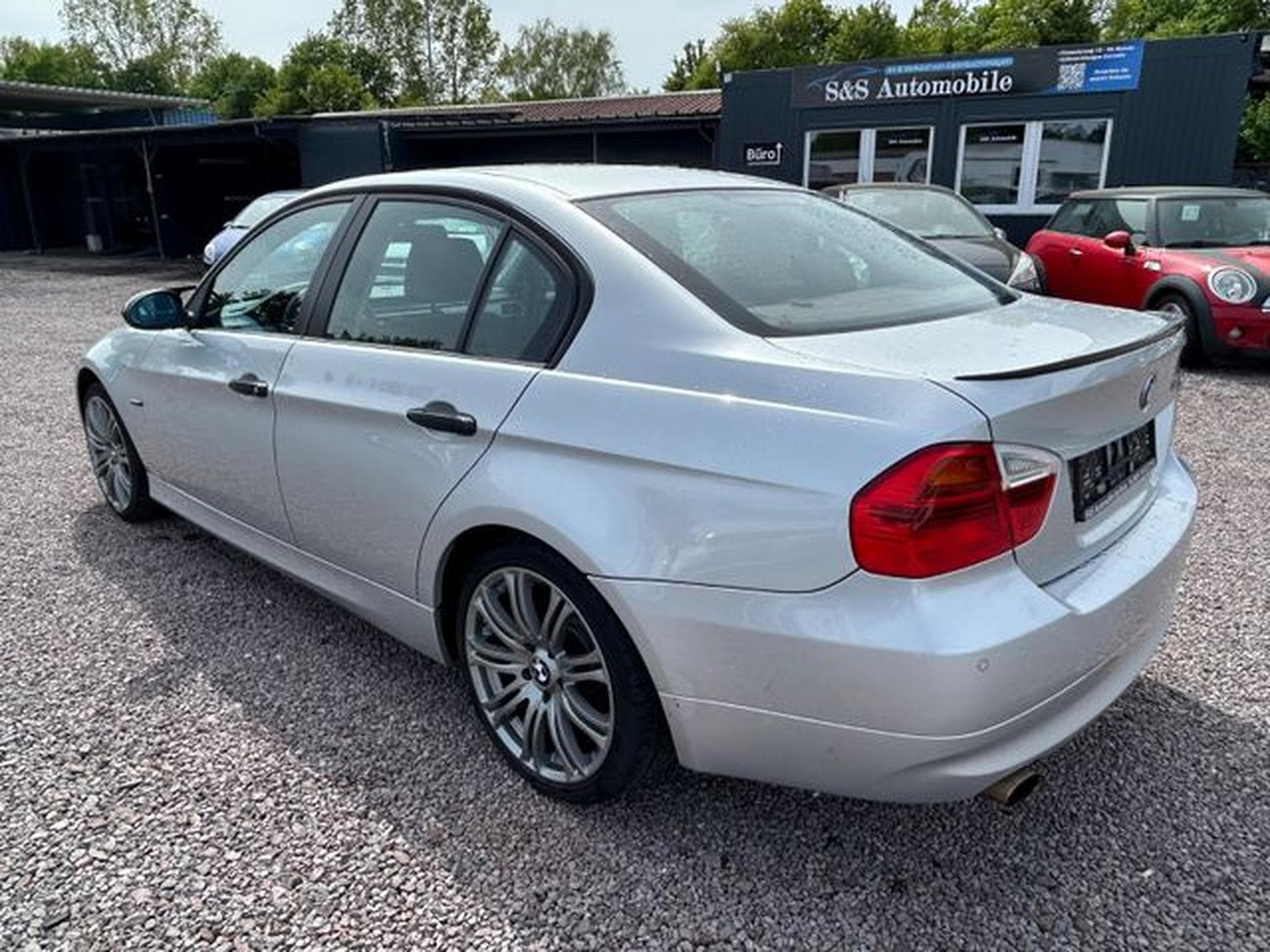 BMW 318 318i Lim. *PDC*SHZ*Klima* (2006) - Photo 6