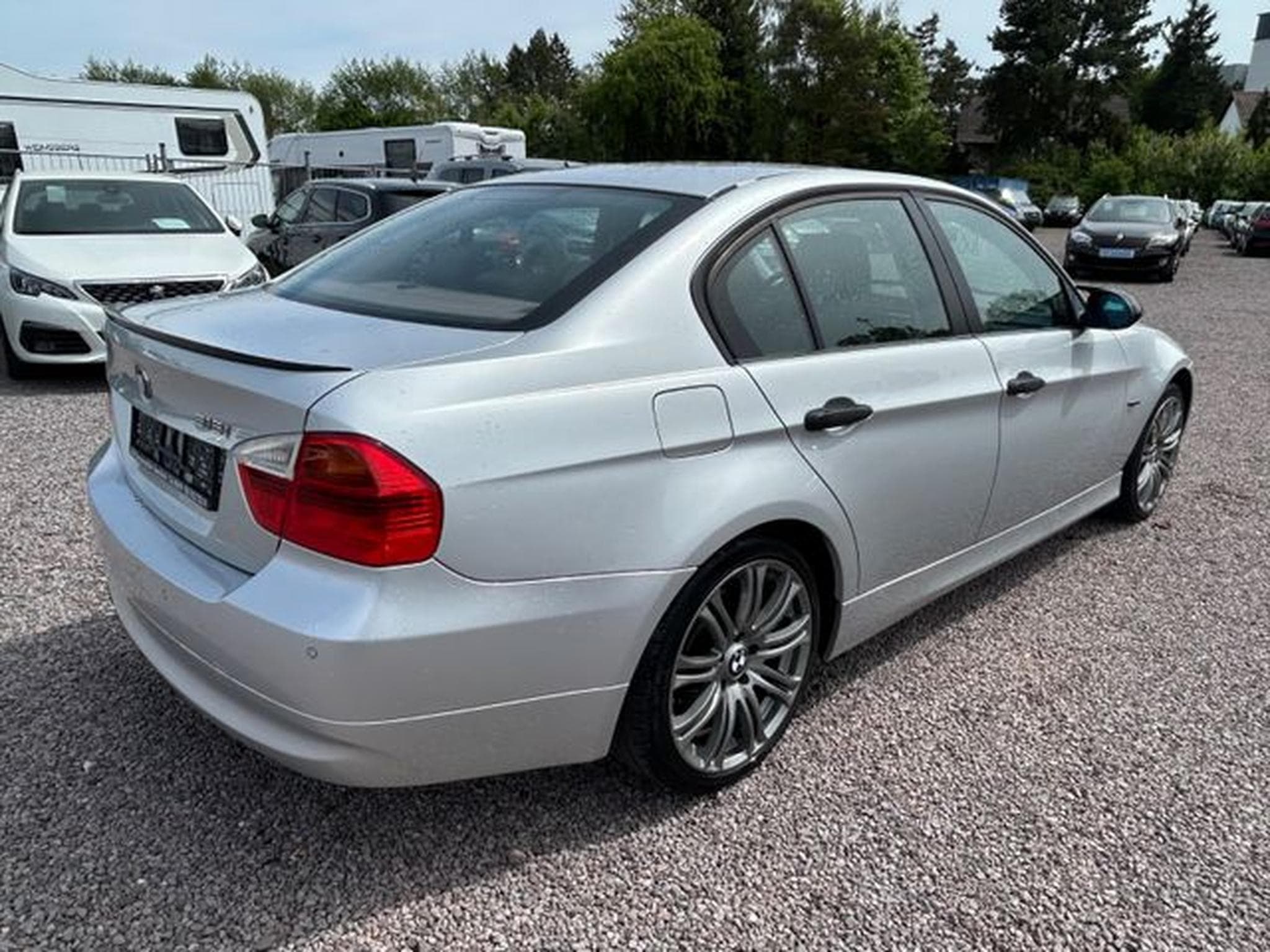 BMW 318 318i Lim. *PDC*SHZ*Klima* (2006) - Photo 4