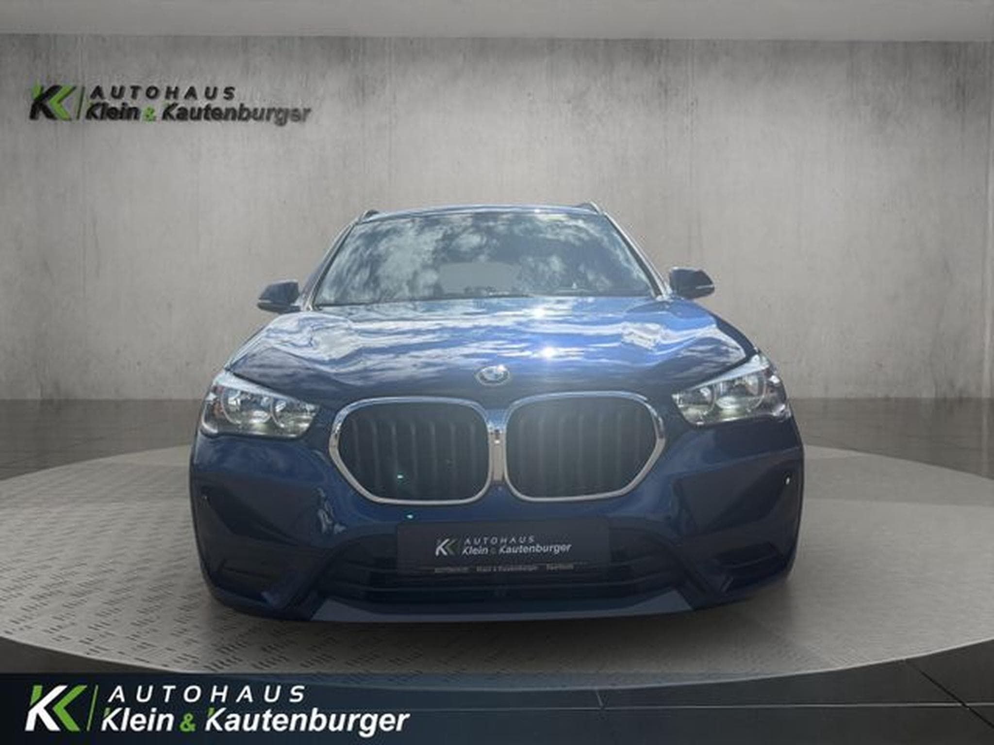 BMW X1 X1 sDrive18i Advantage AUTOMATIK+PANO+KAMERA+NAV (2019) - Photo 2