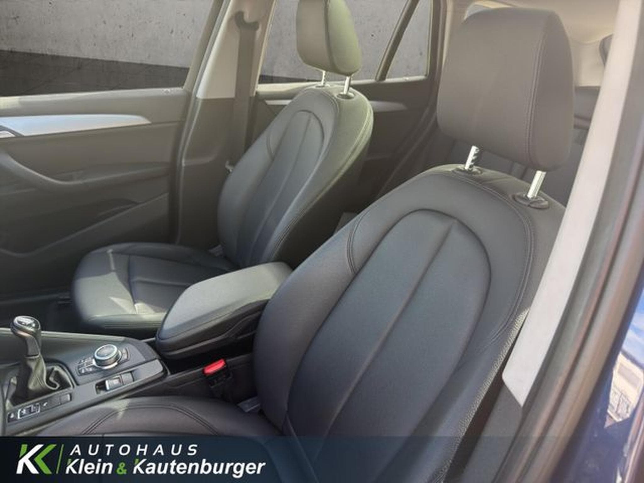 BMW X1 X1 sDrive18i Advantage AUTOMATIK+PANO+KAMERA+NAV (2019) - Photo 13