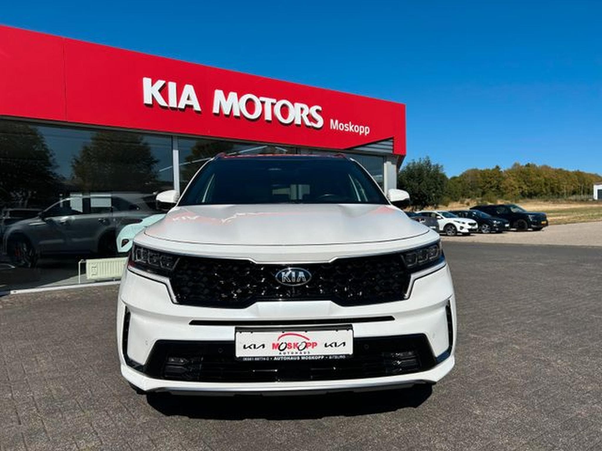 Kia Sorento Sorento 1,6T PHEV AWD Platinum GD Sound HUD (2021) - Photo 2