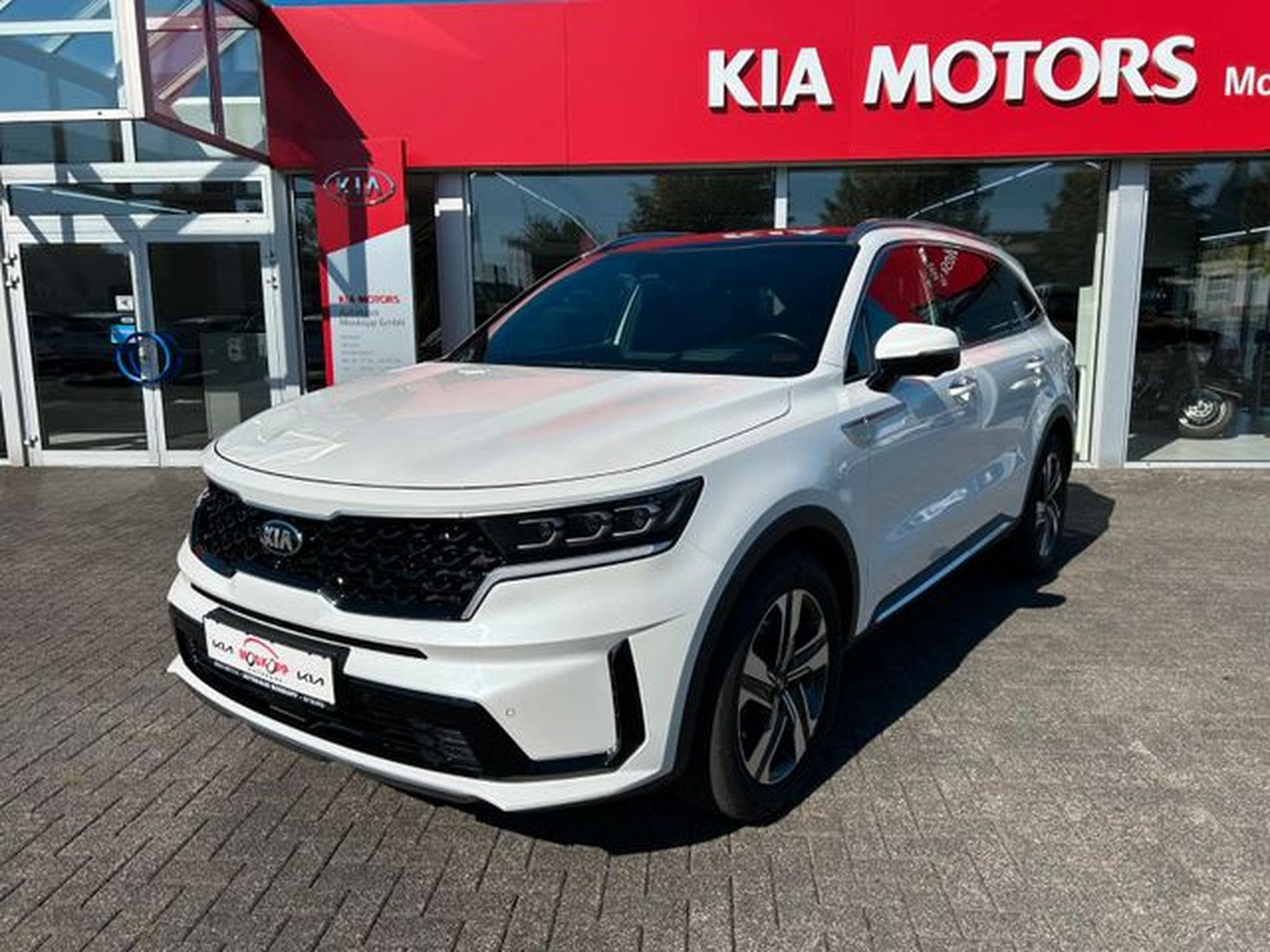 Kia Sorento Sorento 1,6T PHEV AWD Platinum GD Sound HUD (2021) - Photo 3