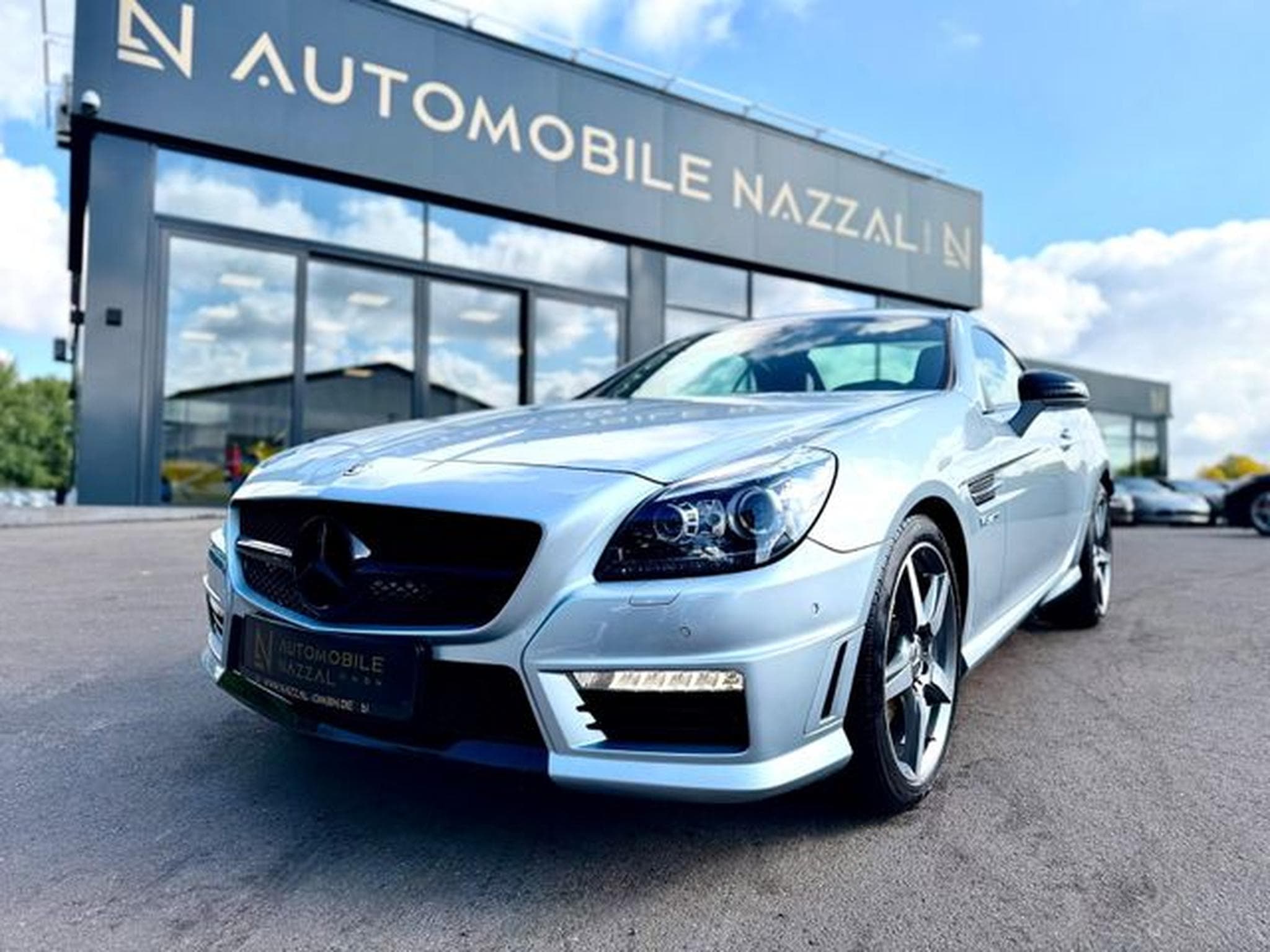 Mercedes SLK 55 AMG SLK 55 AMG MAGIC-SKY*AIRSCARF*BI-XENON+ILS*NAVI* (2013) - Photo 2
