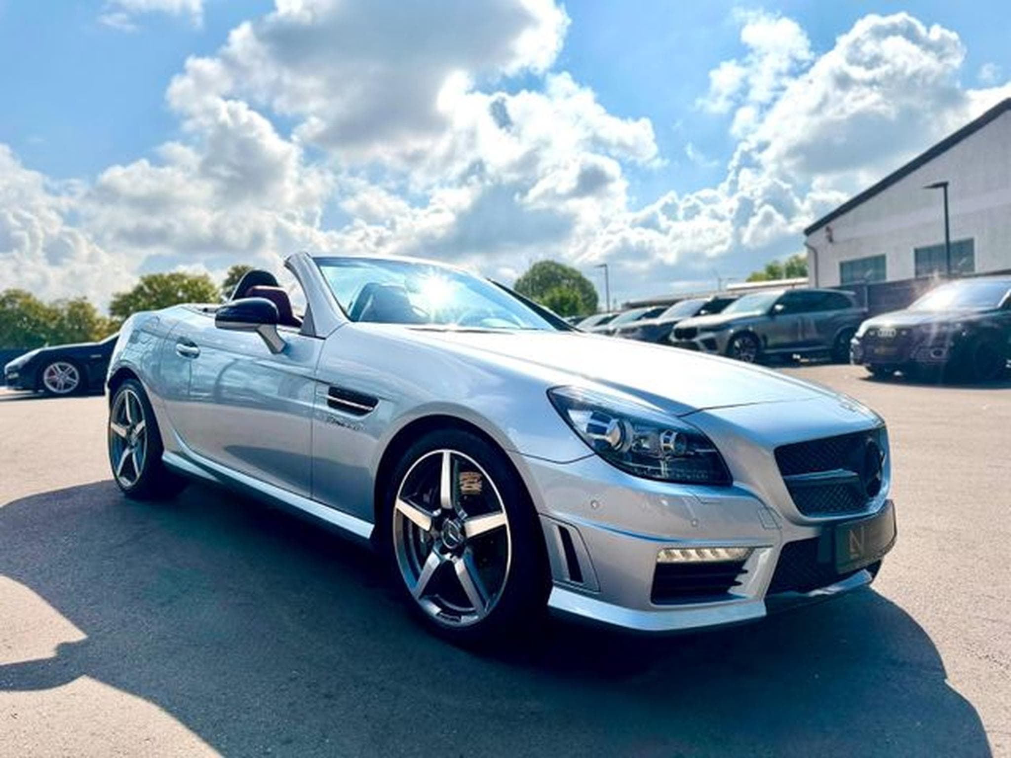 Mercedes SLK 55 AMG SLK 55 AMG MAGIC-SKY*AIRSCARF*BI-XENON+ILS*NAVI* (2013) - Photo 13