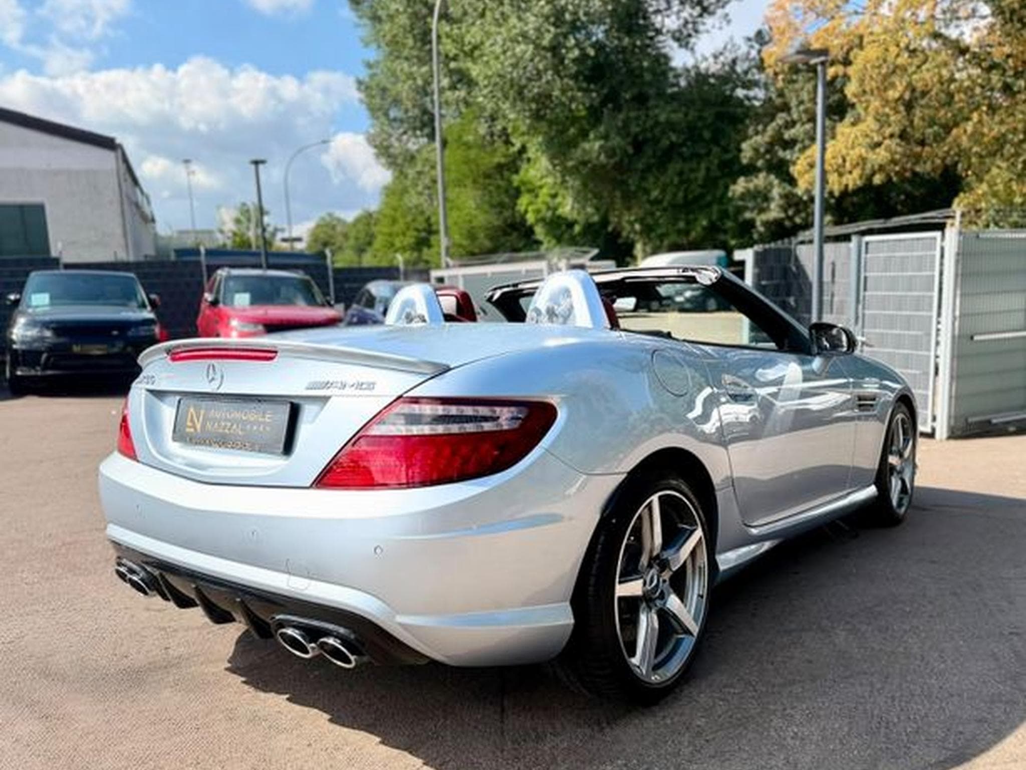 Mercedes SLK 55 AMG SLK 55 AMG MAGIC-SKY*AIRSCARF*BI-XENON+ILS*NAVI* (2013) - Photo 14