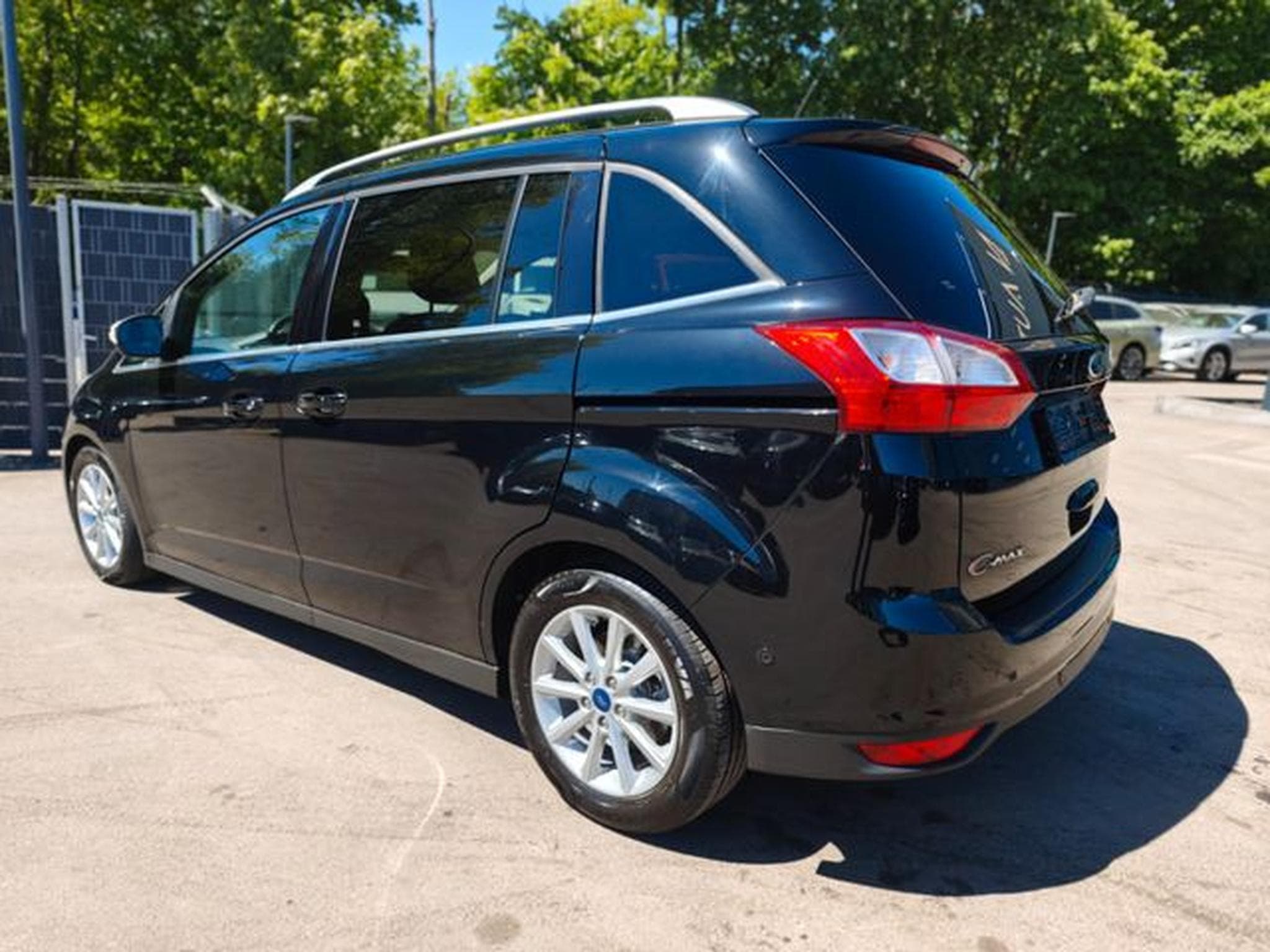 Ford C-Max GRAND C-MAX TITANIUM*FACELIFT*1.HAND*7.SITZER* (2015) - Photo 8