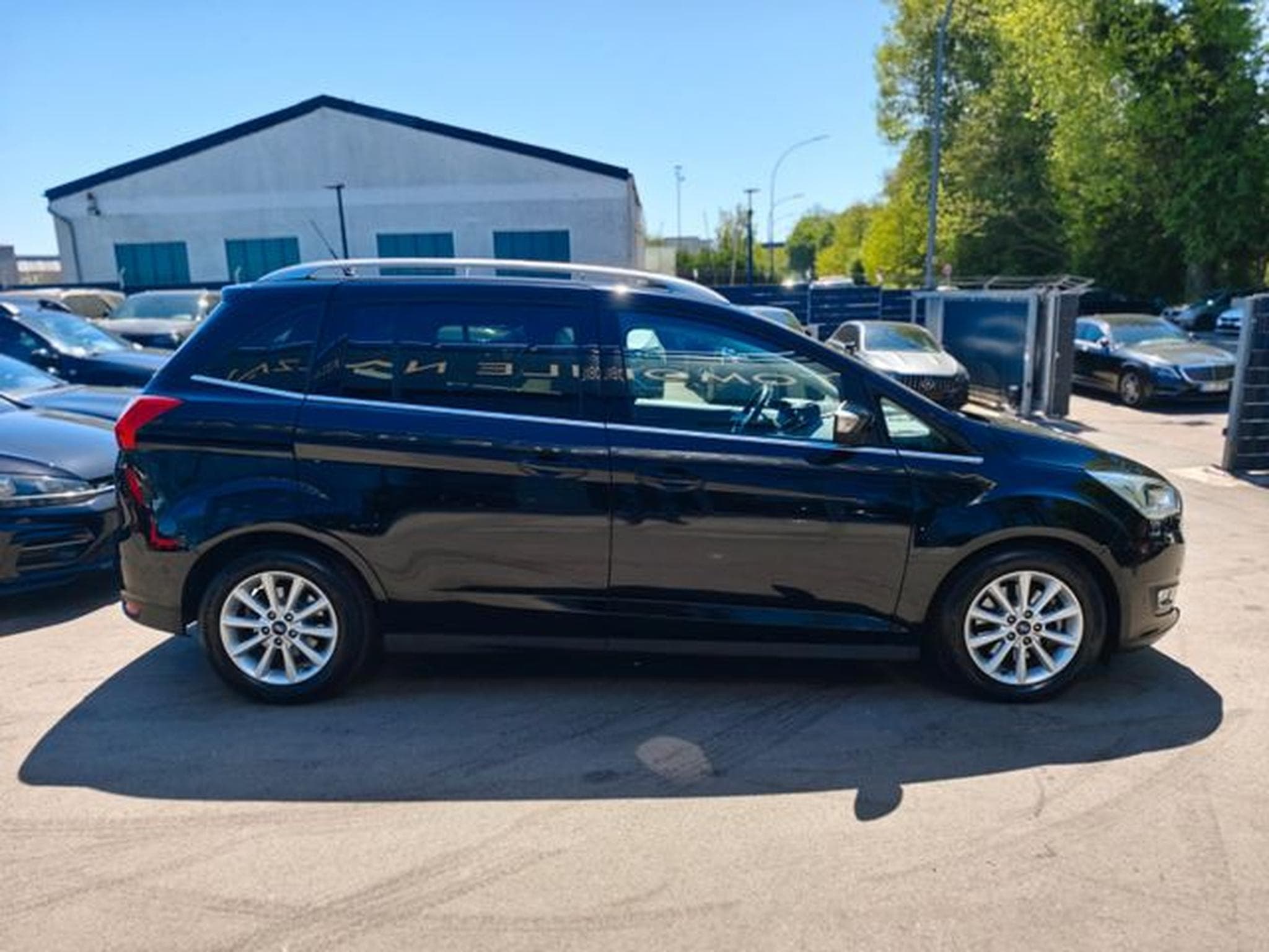 Ford C-Max GRAND C-MAX TITANIUM*FACELIFT*1.HAND*7.SITZER* (2015) - Photo 15